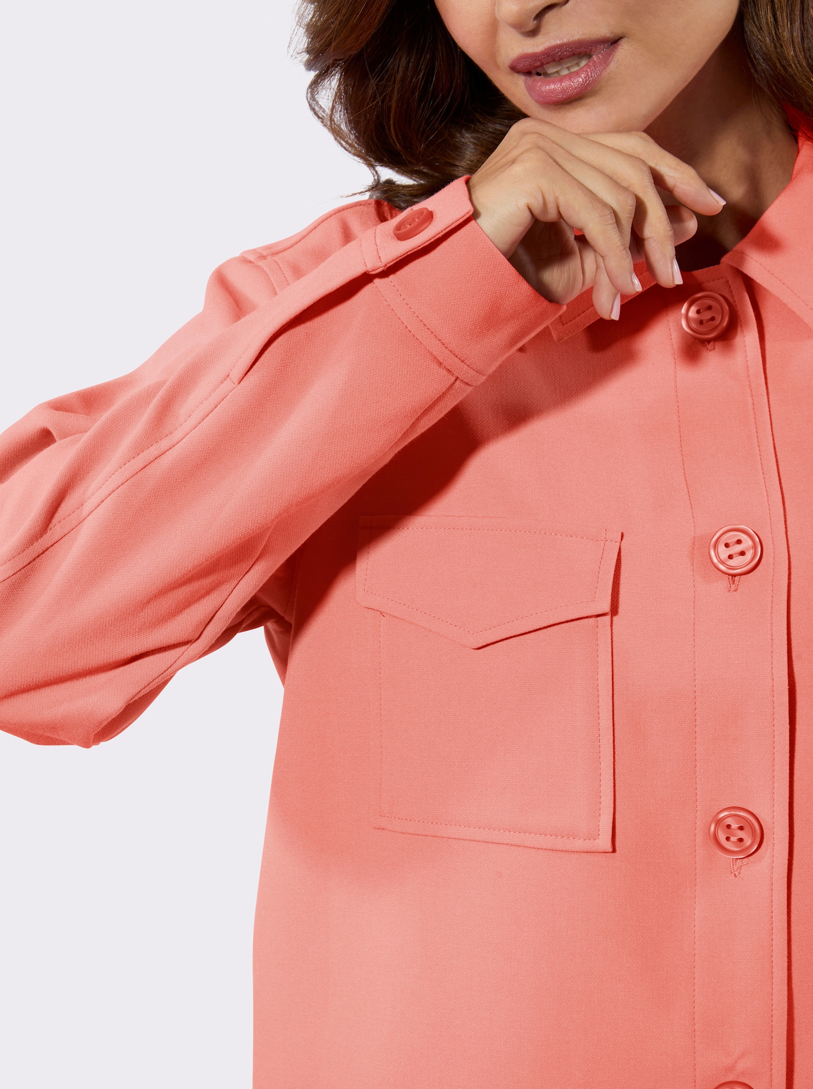 Kurzblazer in kastiger Form - koralle