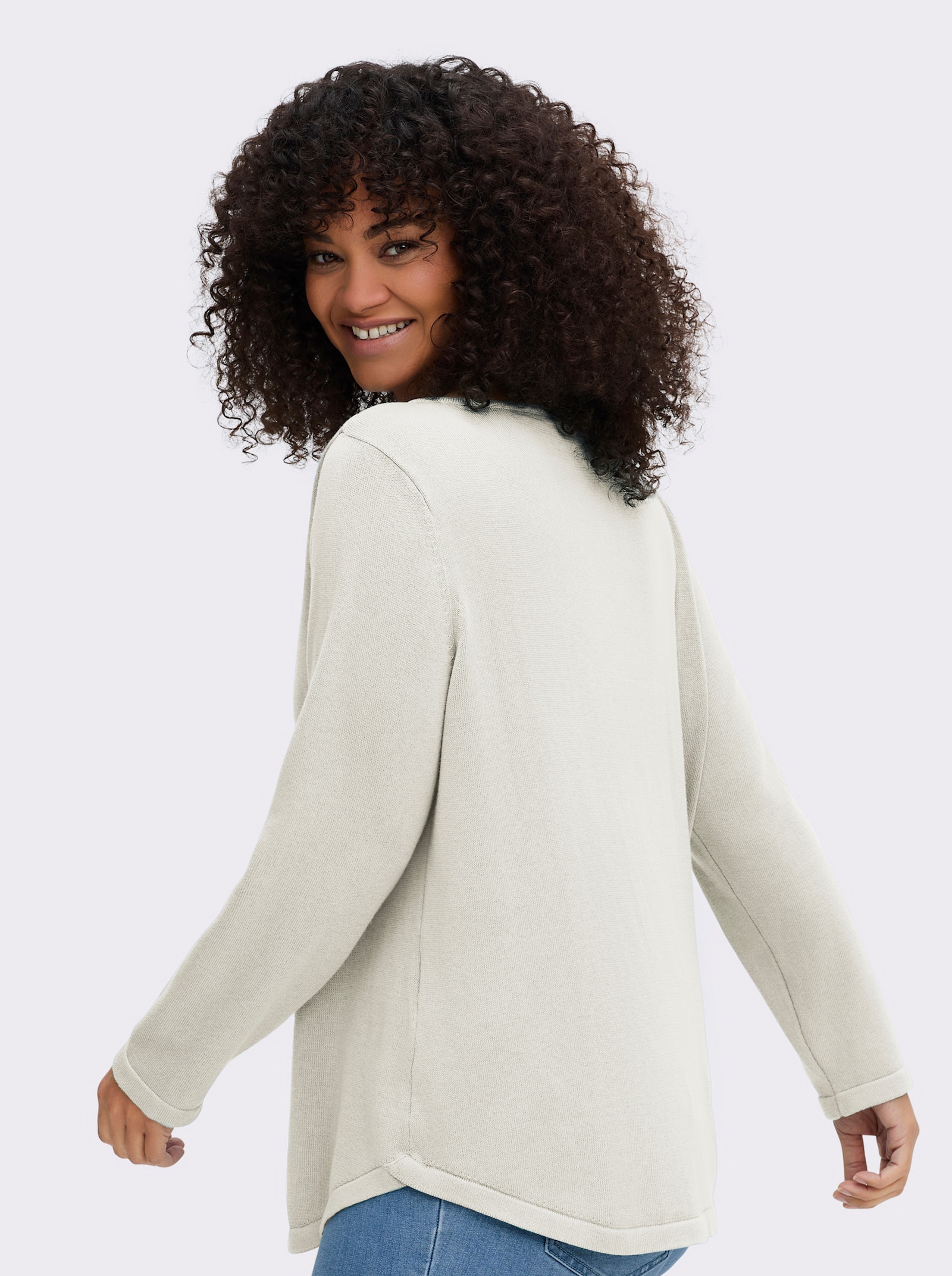 Rundhalspullover mit U-Boot-Ausschnitt - wollweiß