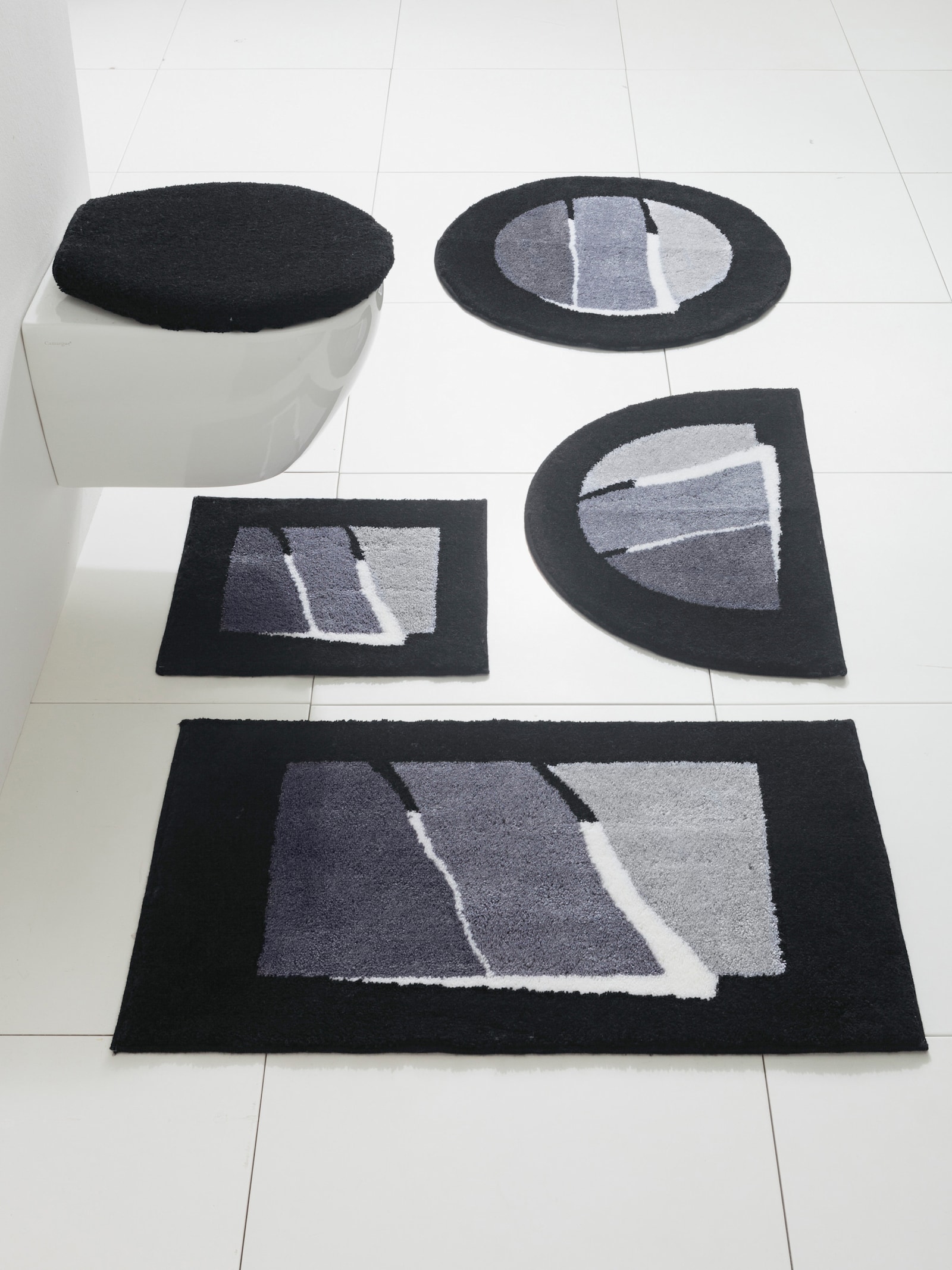 Grund Badkamergarnituur - zwart