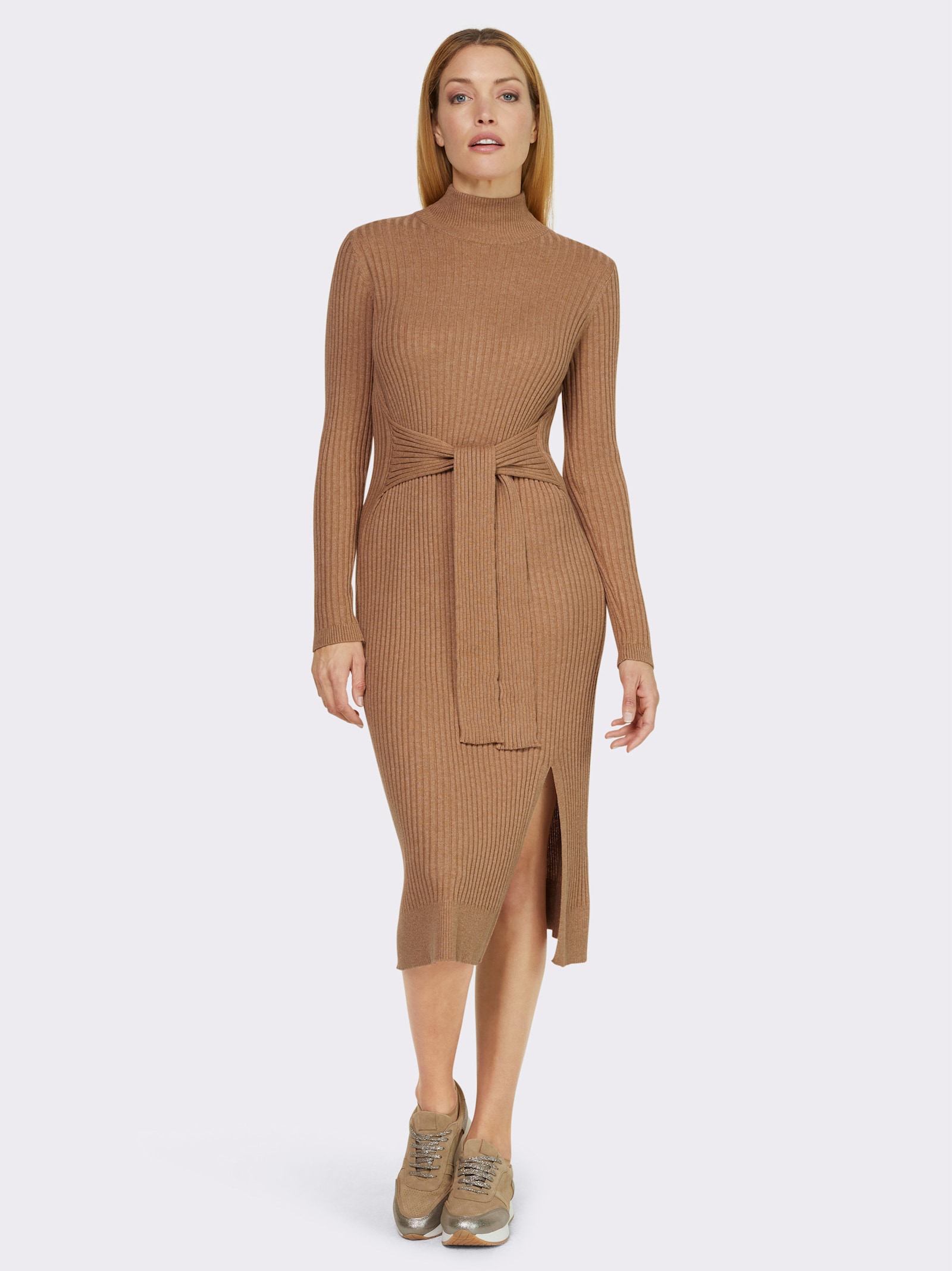 heine Strickkleid mit fixiertem Bindegürtel - camel-champagner-meliert