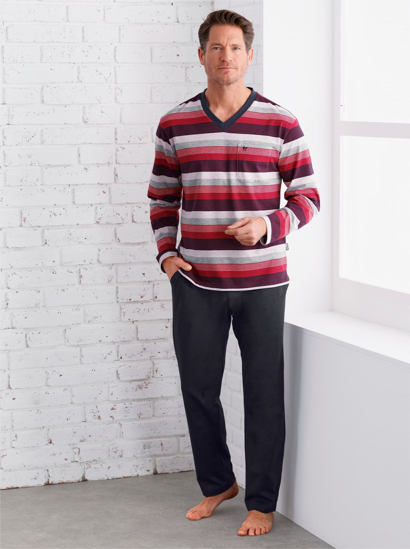 Hajo Pyjama - marine/rood gestreept