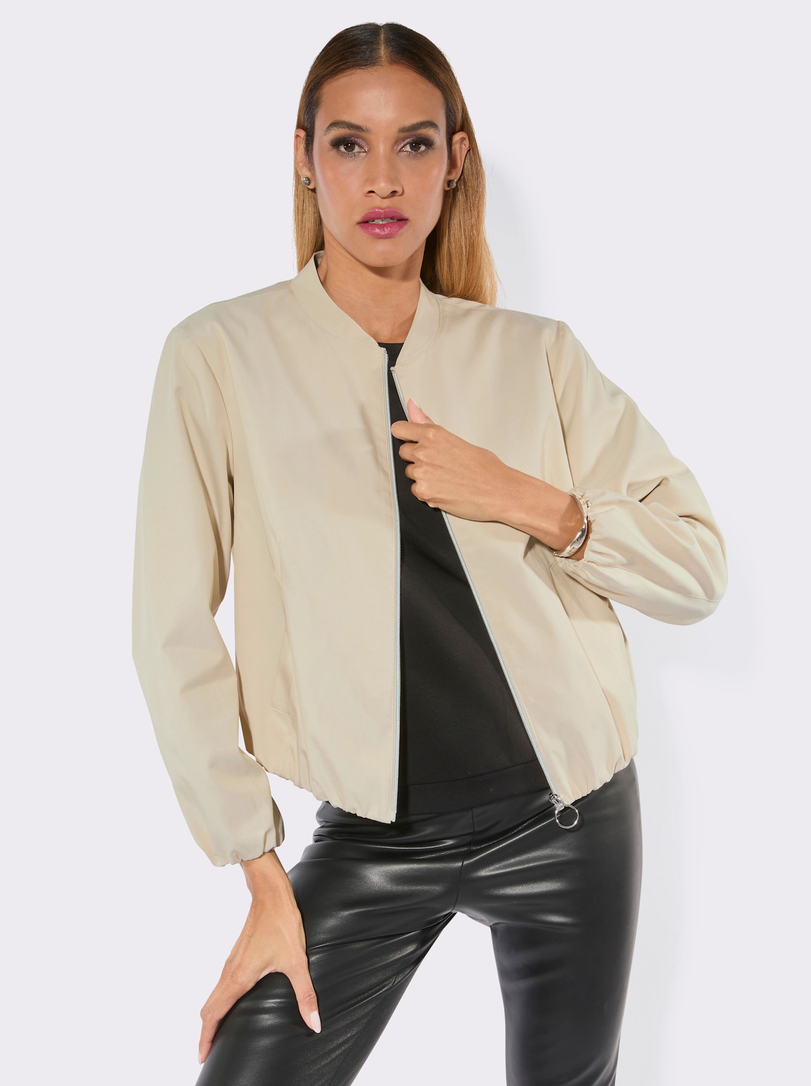 Blouson-Blazer mit Rundhals-Ausschnitt - sand