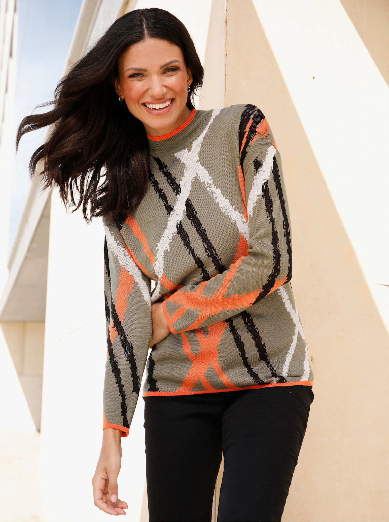 Stehkragenpullover mit Jacquardmuster - khaki-orange-gemustert