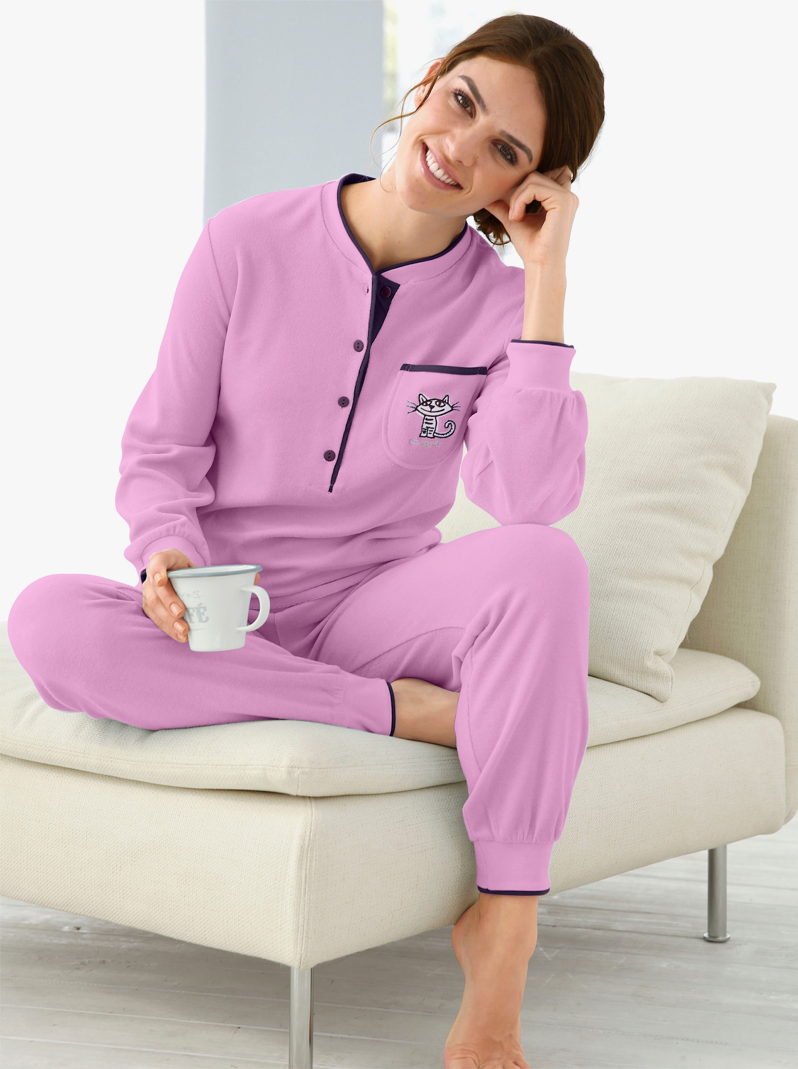 wäschepur Schlafanzug mit Katzen-Motiv - rosé