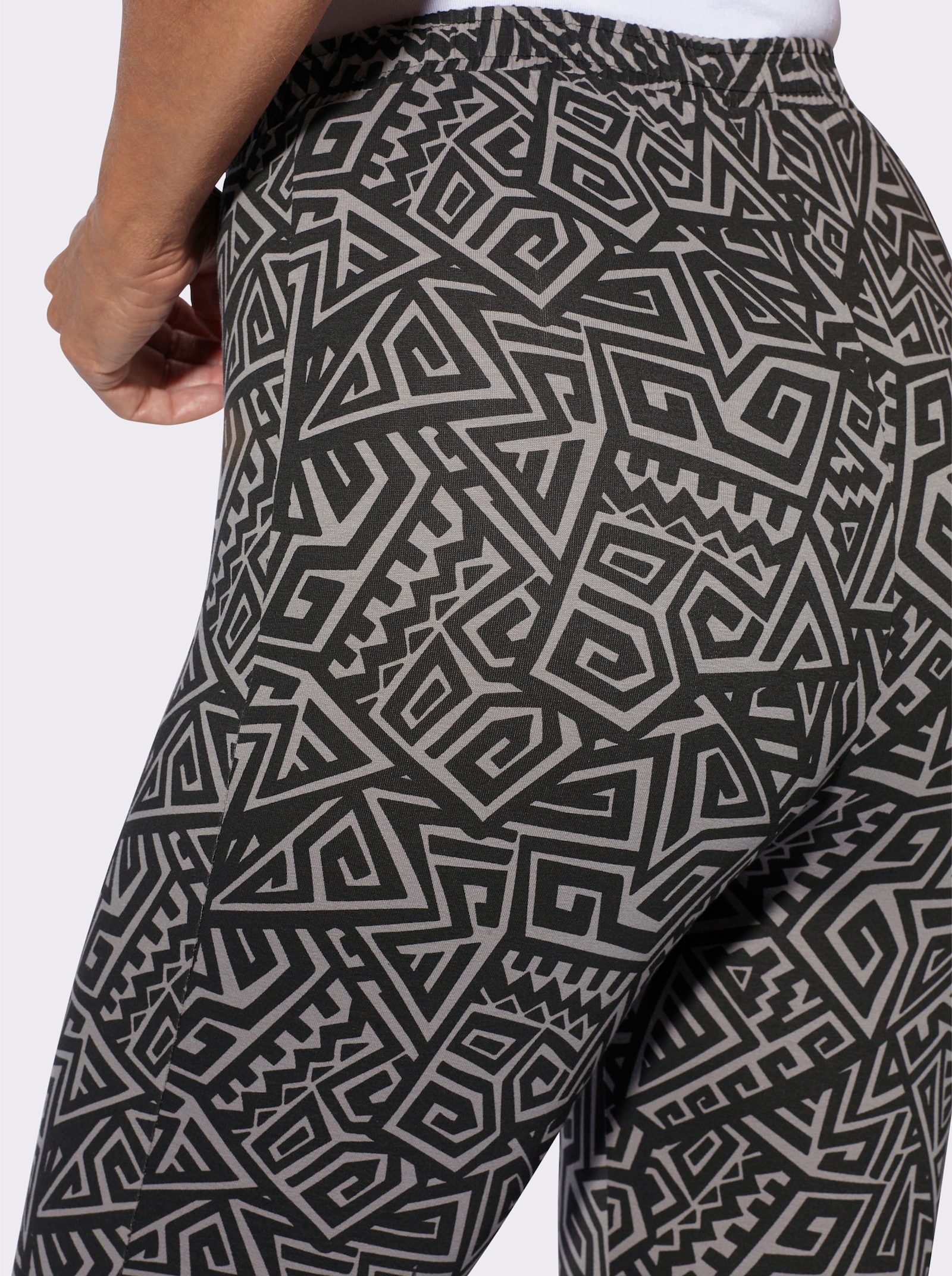 Leggings mit Ethno-Druck - schwarz-grau-bedruckt