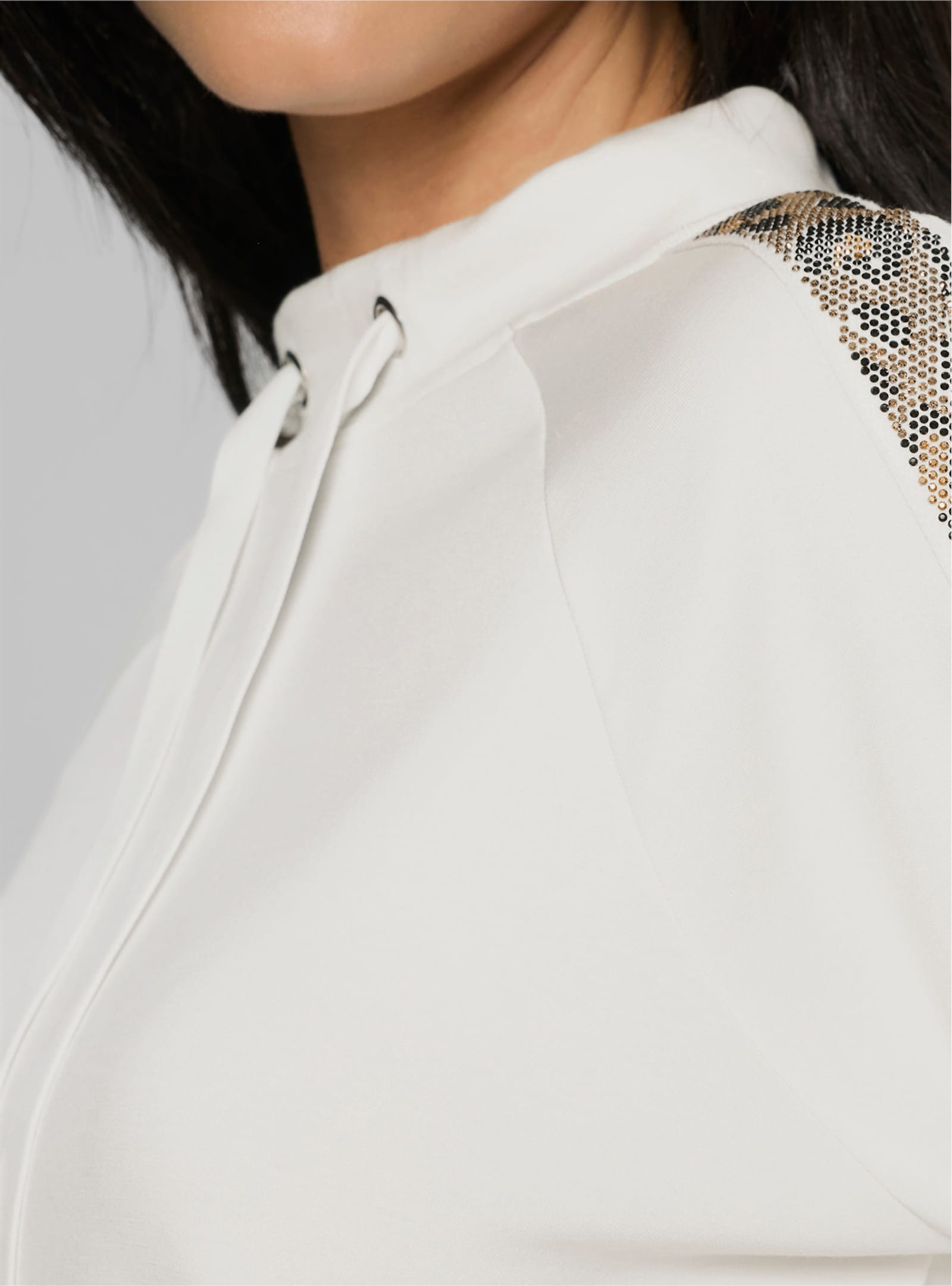 heine Sweatshirt mit Ziersteinchen - ecru