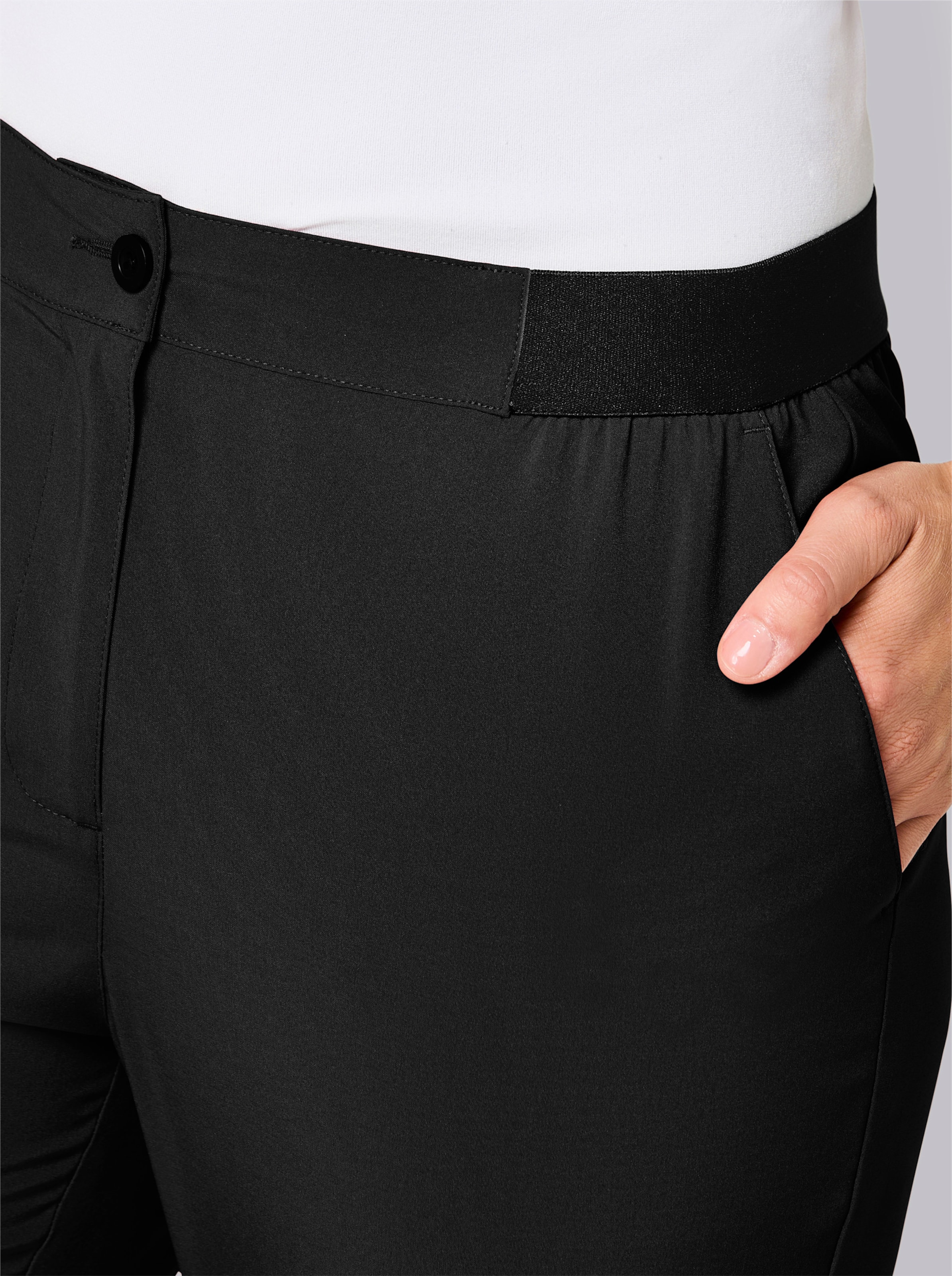 Thumbnail - Trekkinghose