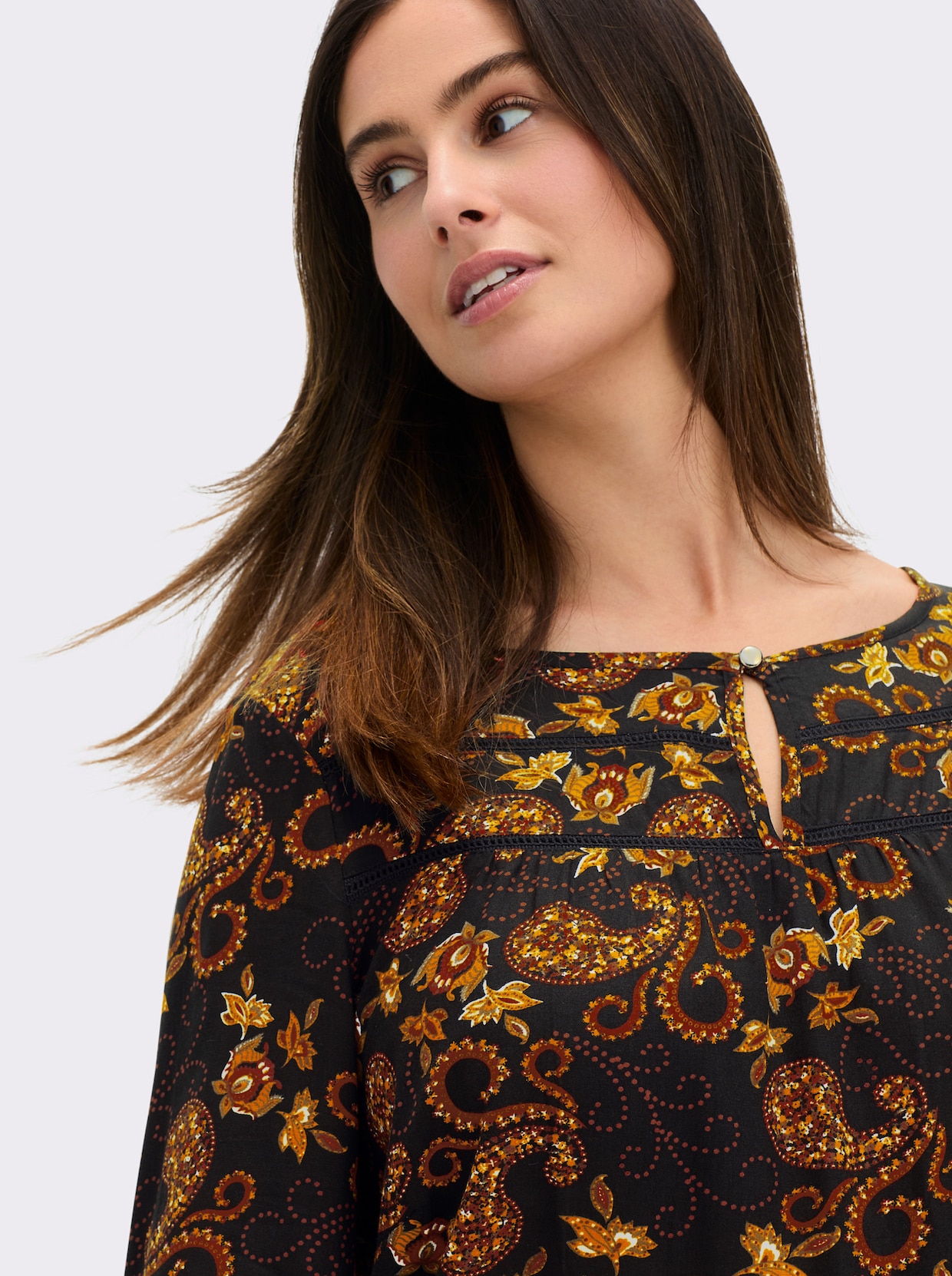Schlupfbluse mit Paisleymuster, aus Viskose - schwarz-ocker-bedruckt