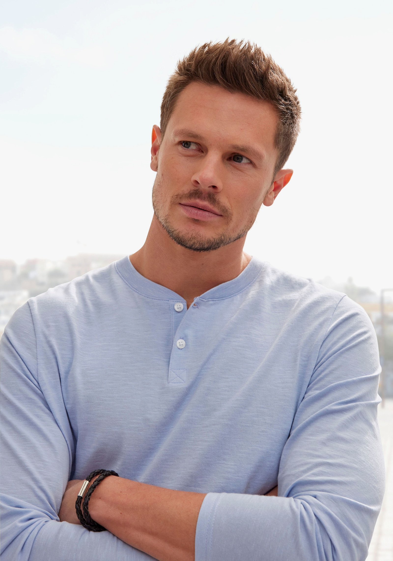 H.I.S Langarmshirt - hellblau / weiß