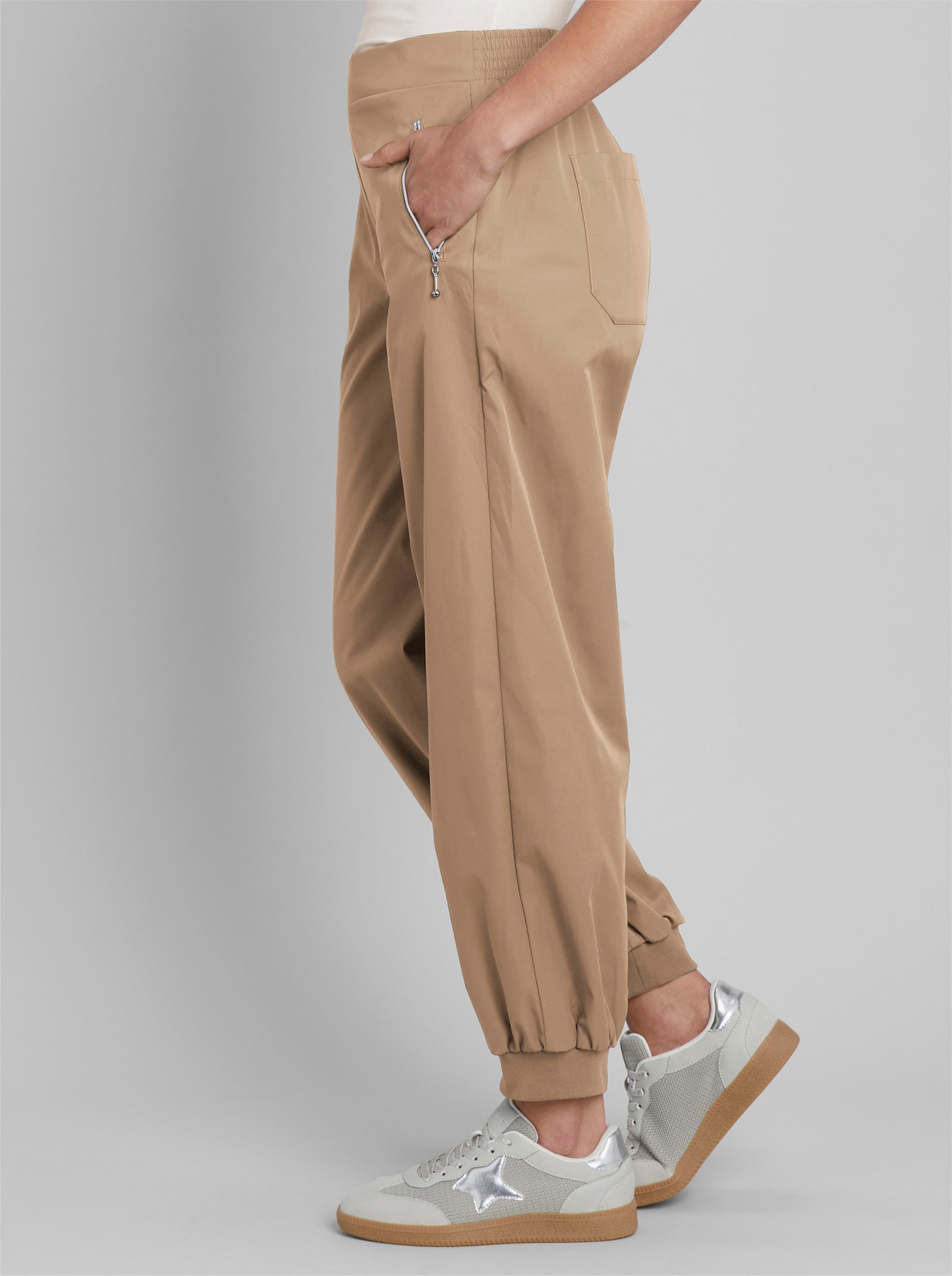 heine Schlupfhose mit Fußbündchen - camel