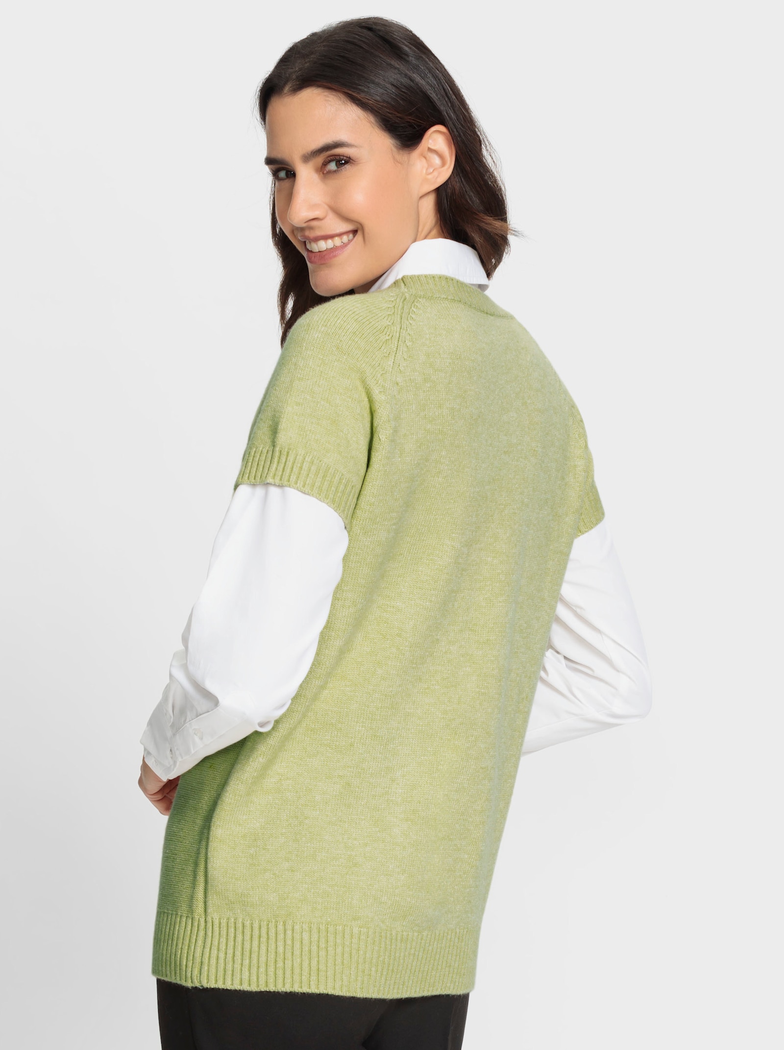 Pullunder im Mustermix vorne - lindgrün-meliert