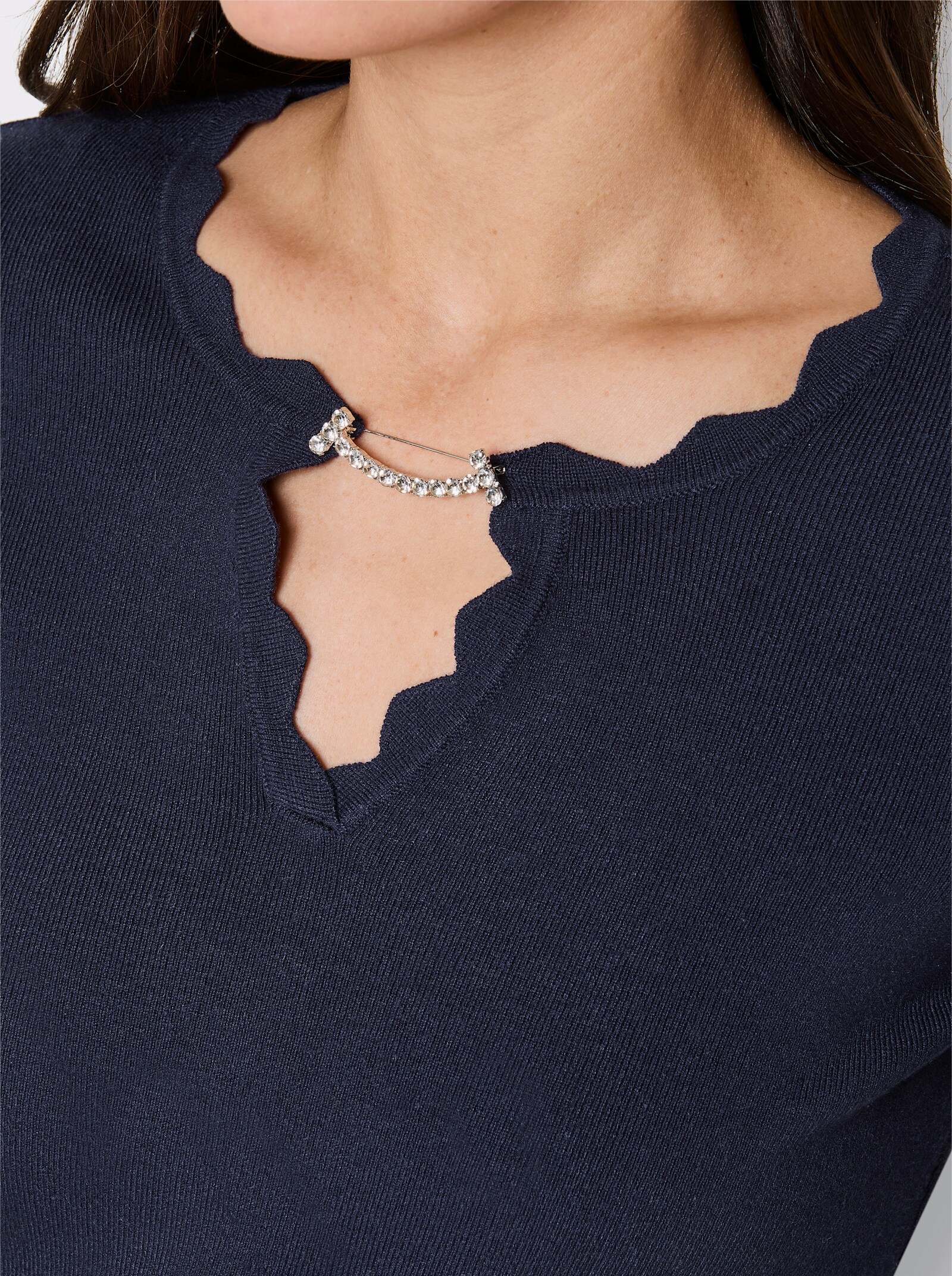 CREATION L PREMIUM Langarm-Pullover mit abnehmbarer Spange - marine