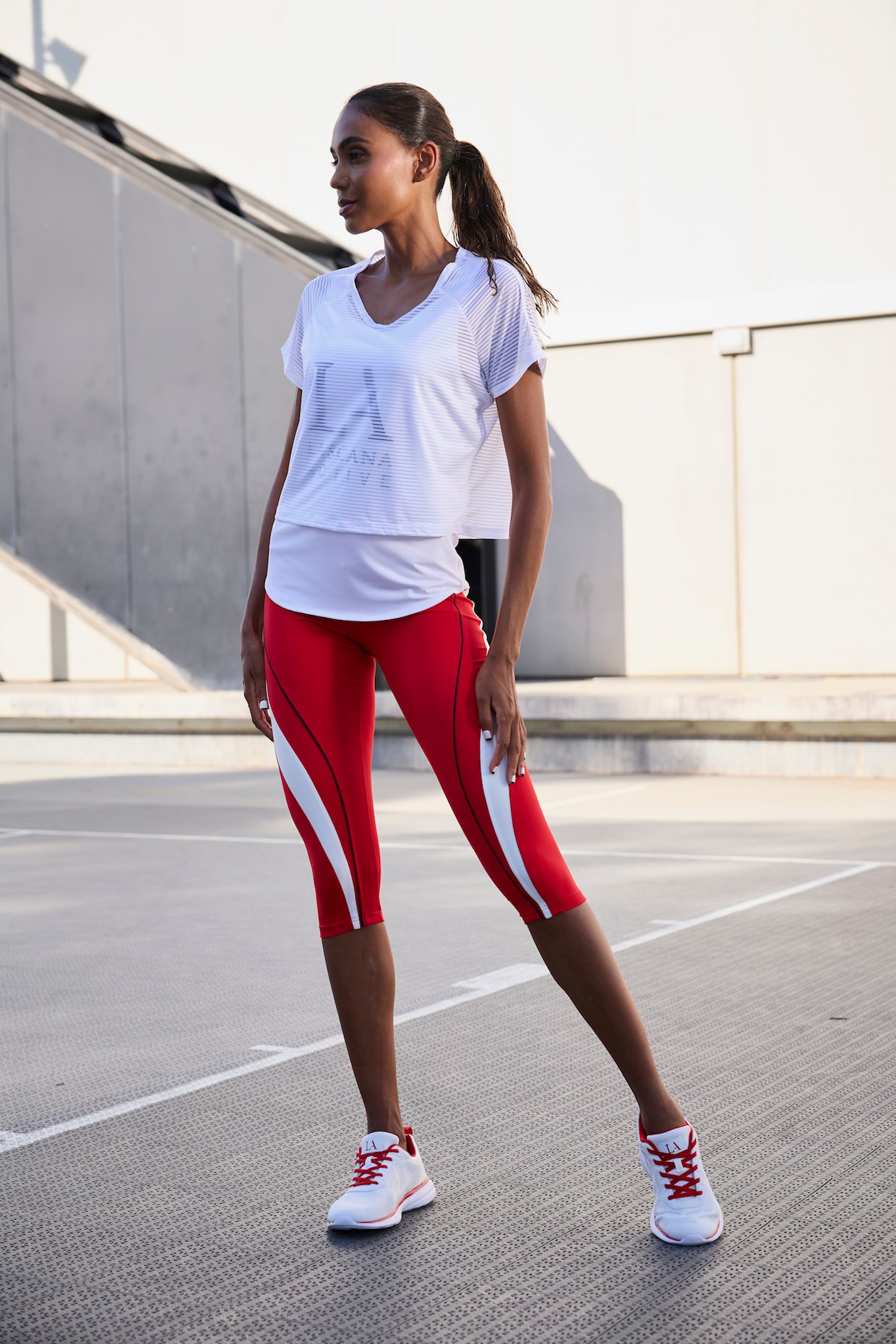 LASCANA ACTIVE Caprihose - rot