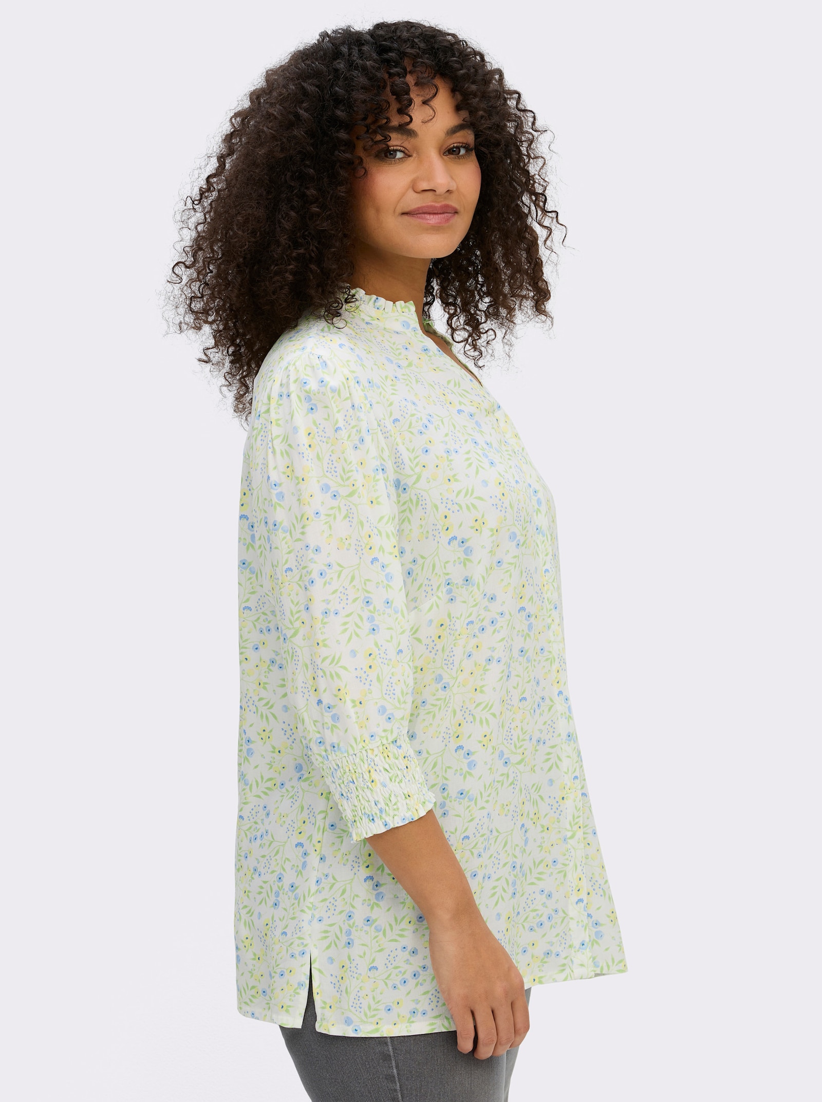 sheego Bluse mit Stehkragen und Smokbund am Ärmel - ecru-eisblau-gemustert