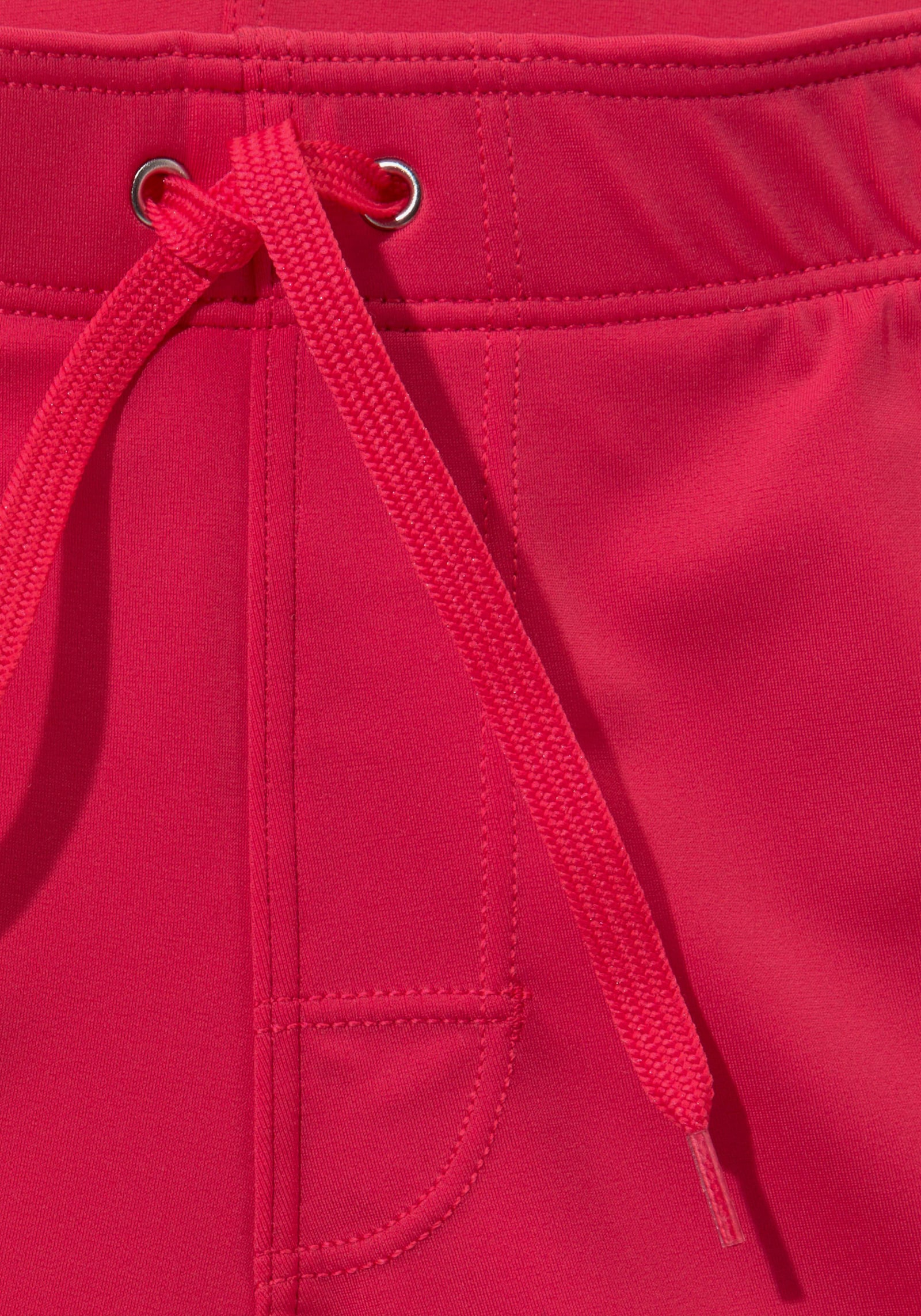 Bench. Boxer-Badehose - rot