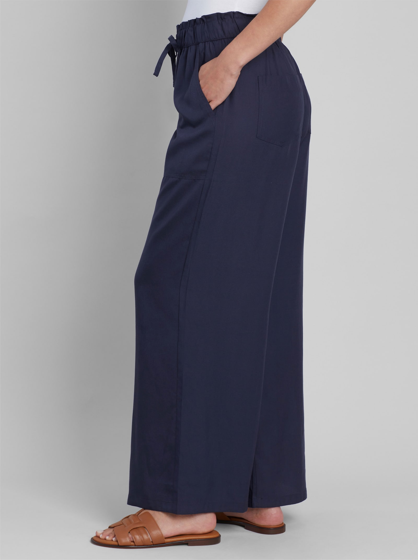 heine Schlupfhose aus Lyocell - marine