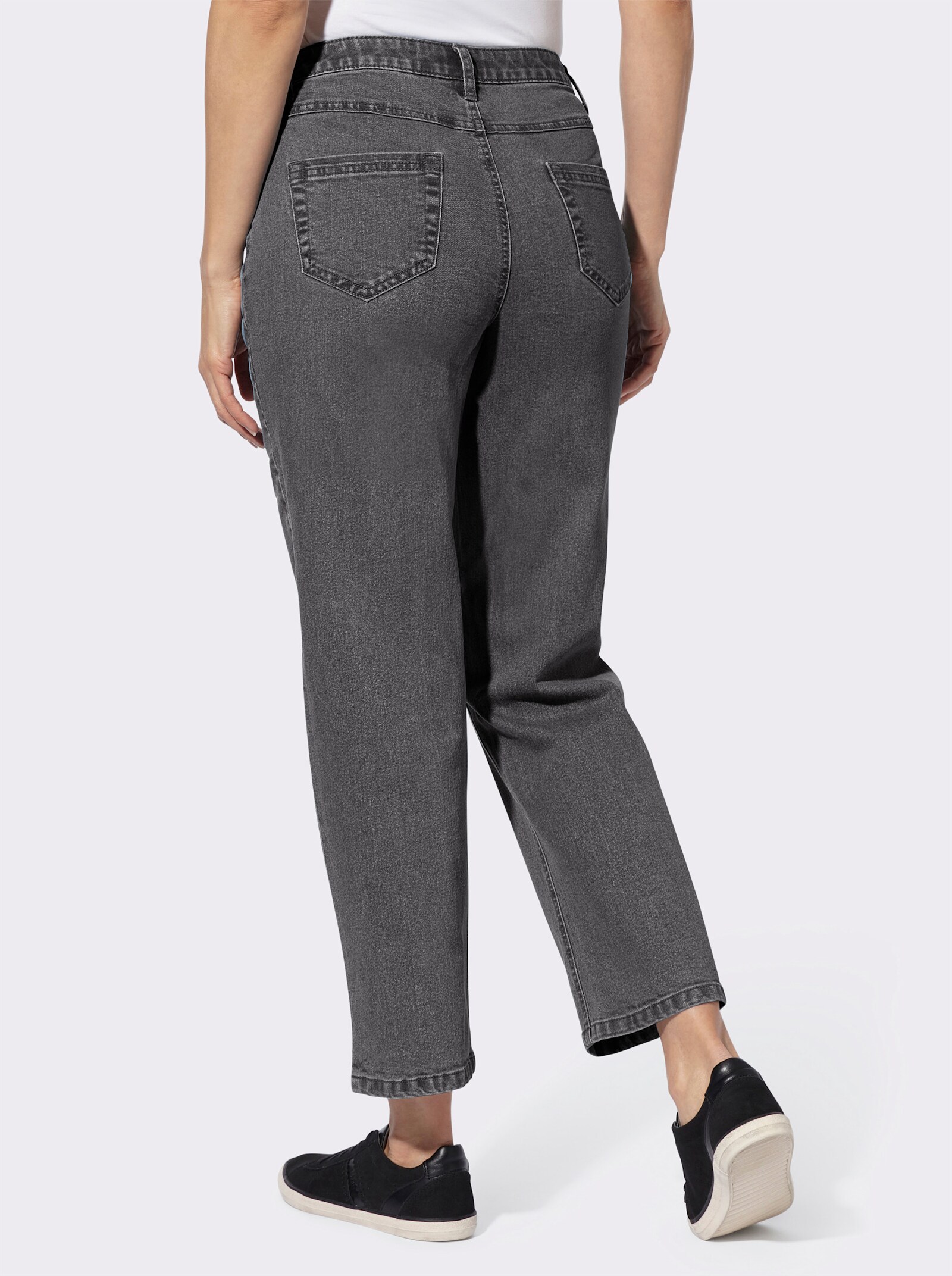 Jeans in enkellang model - dark grey denim