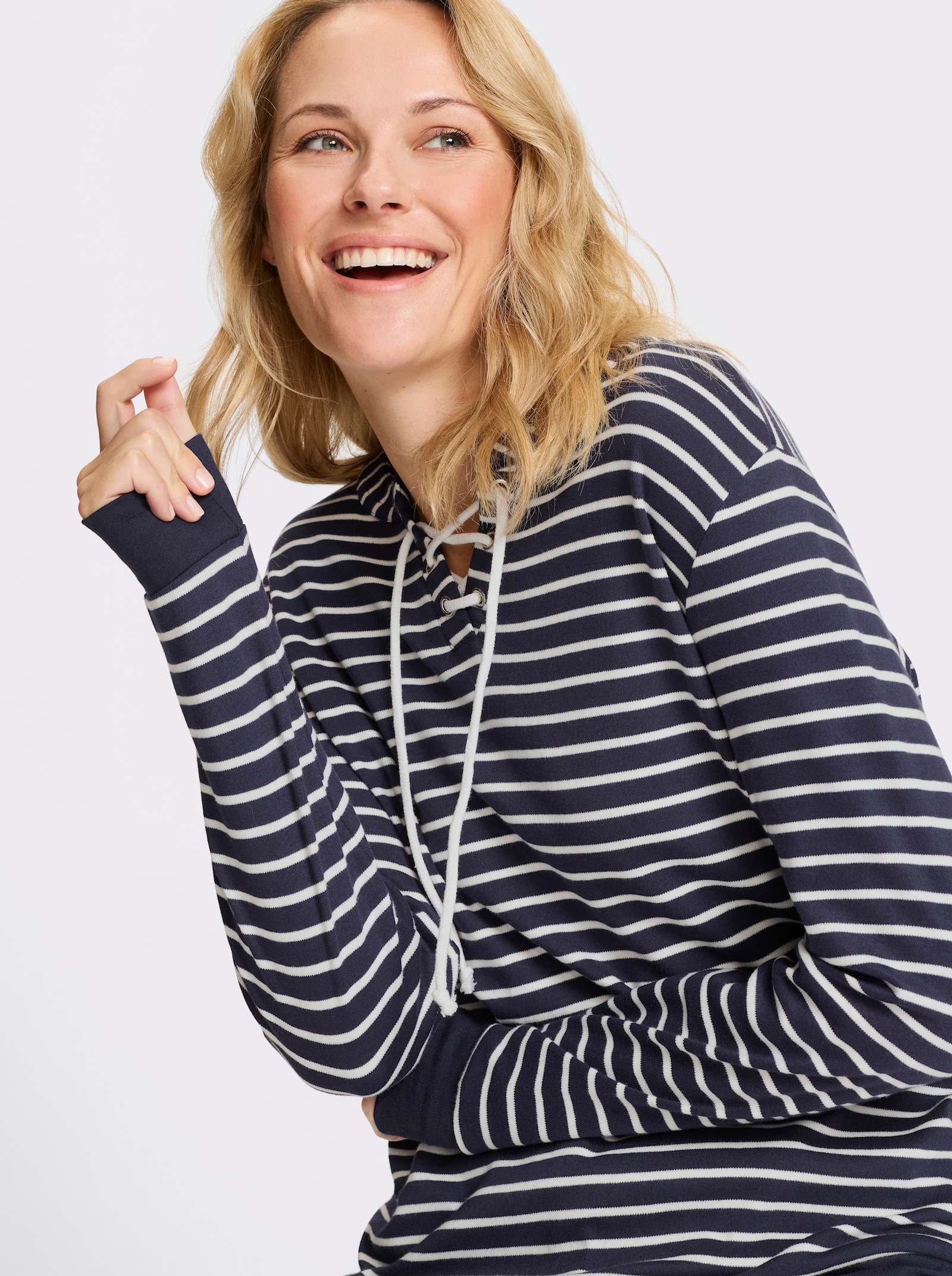 Sweatshirt aus Baumwolle, Interlock - marine-ecru-geringelt