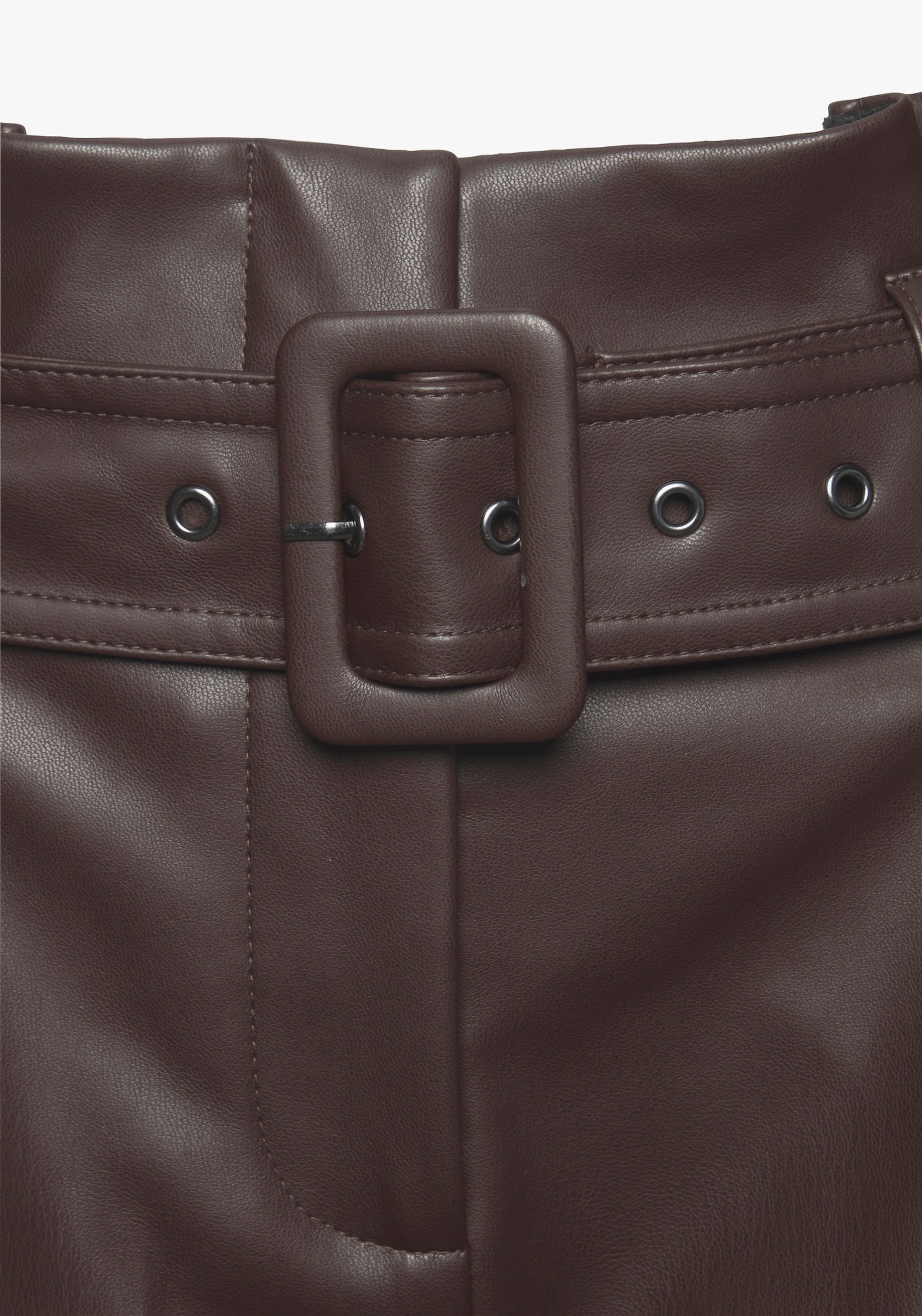 LASCANA Shorts - dunkelbraun