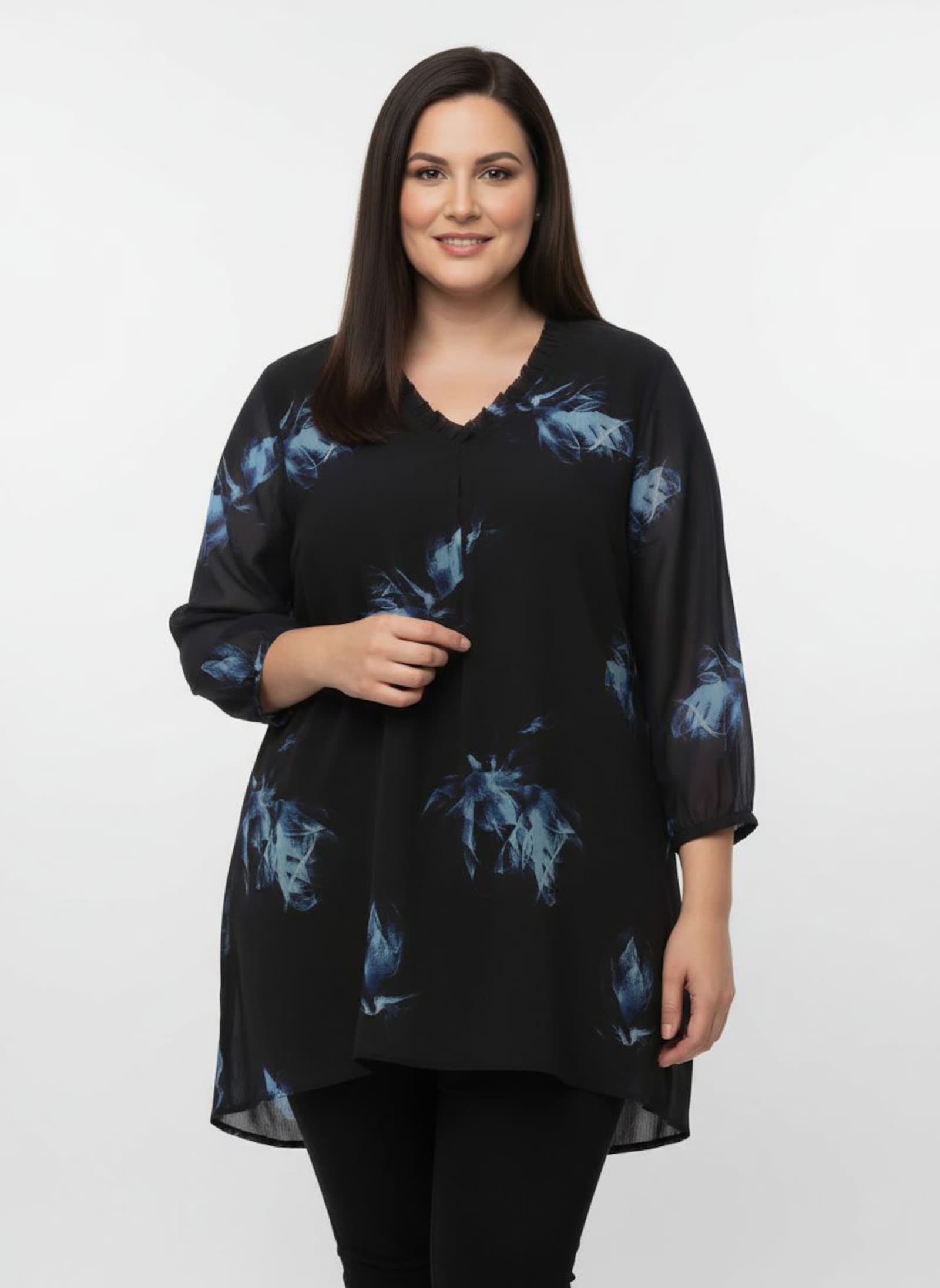 Tunika mit Rüschen am Ausschnitt - schwarz-aquamarin-bedruckt