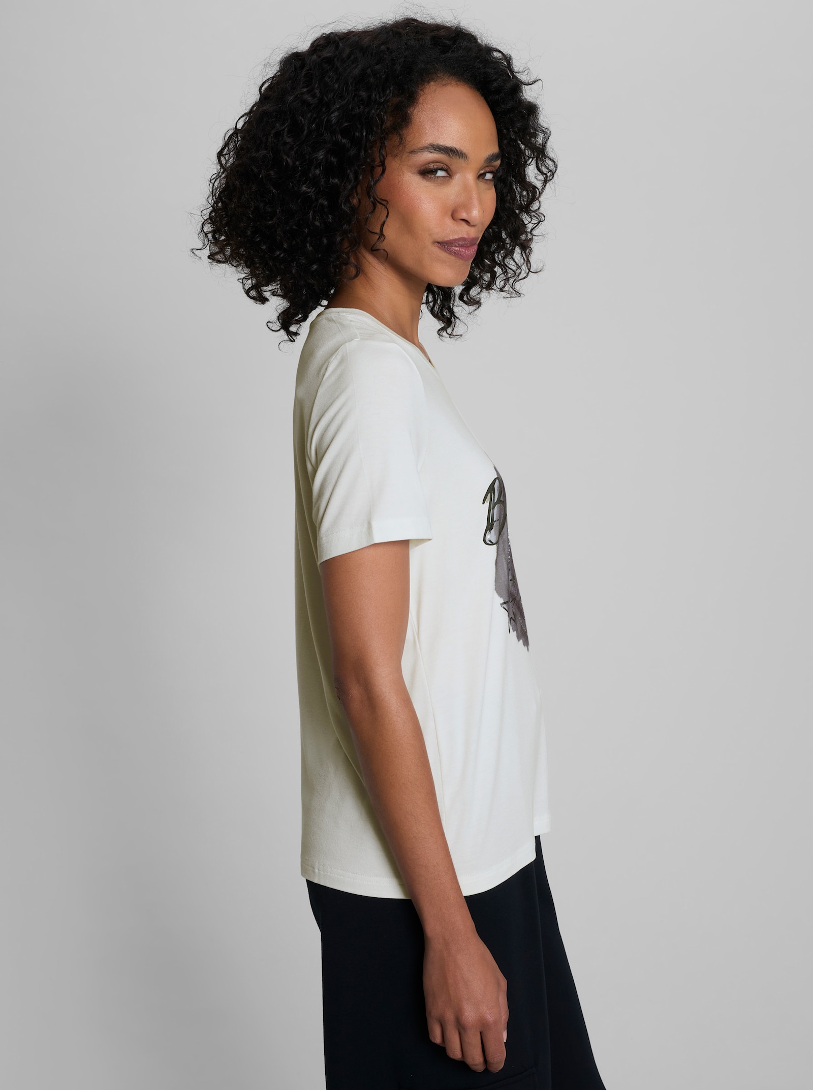heine Shirt mit Ziersteinchen - ecru