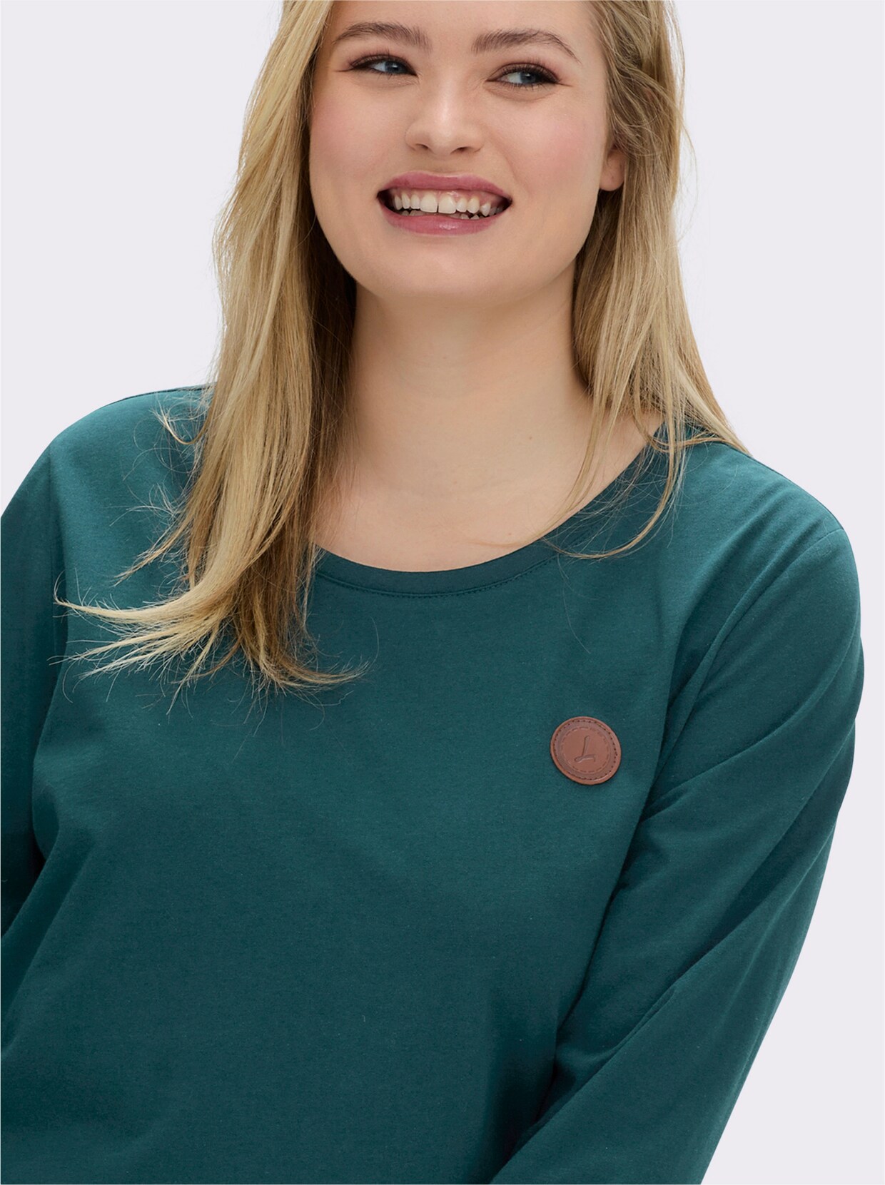 Langarmshirt mit Leder-Imitat-Patch - petrol