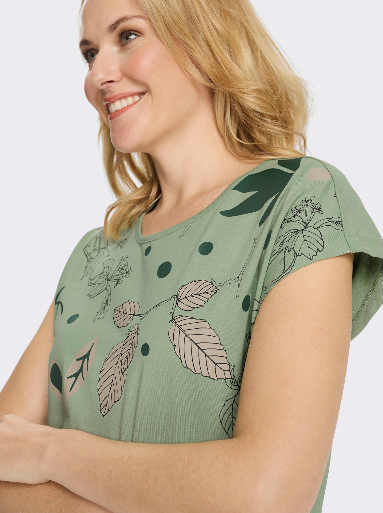 Rundhalsshirt mit platziertem Druck - eucalyptus-moos-bedruckt