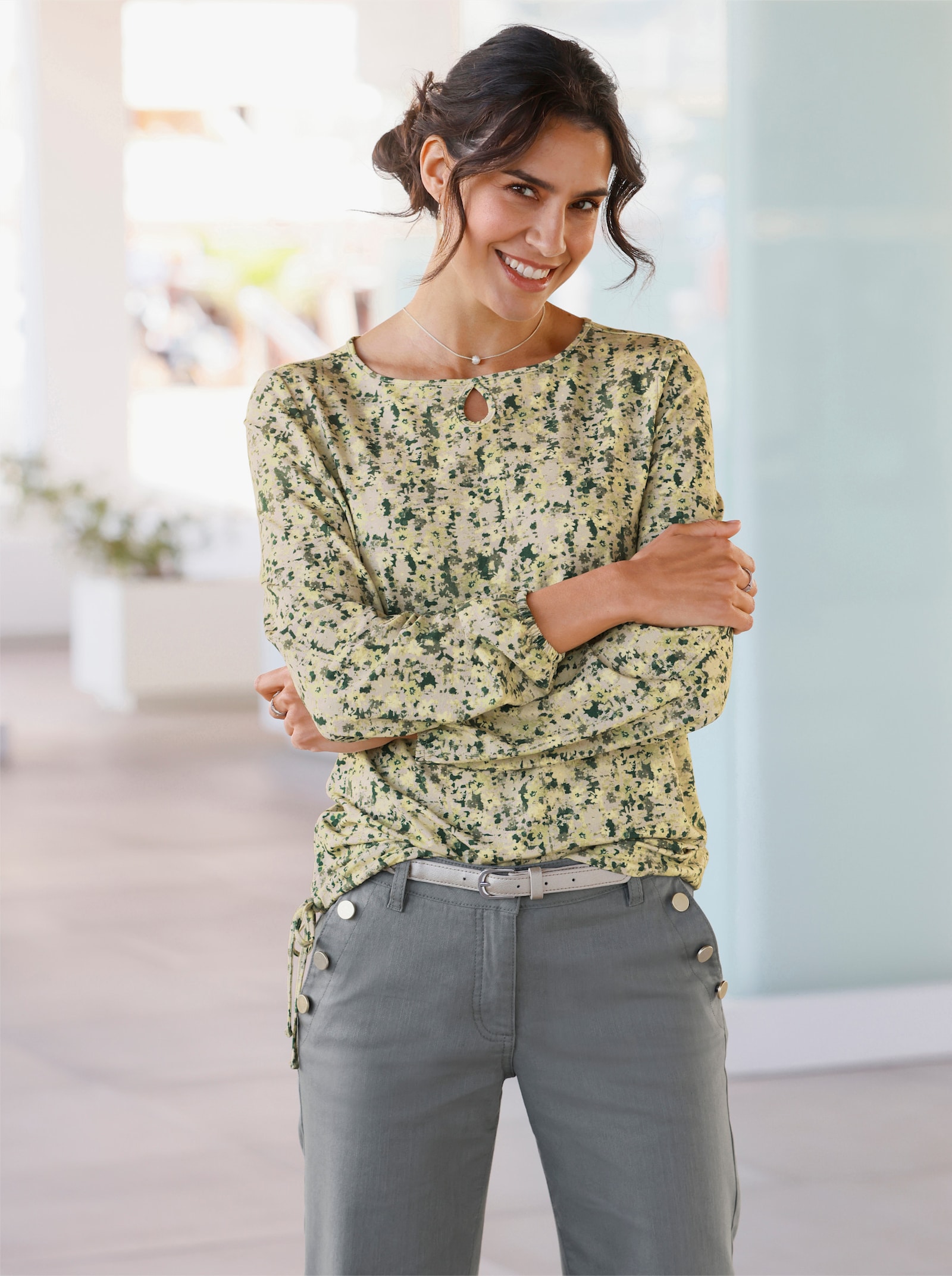 Print-Shirt mit seitlichem Bindeband - elfenbein-zitrone-bedruckt