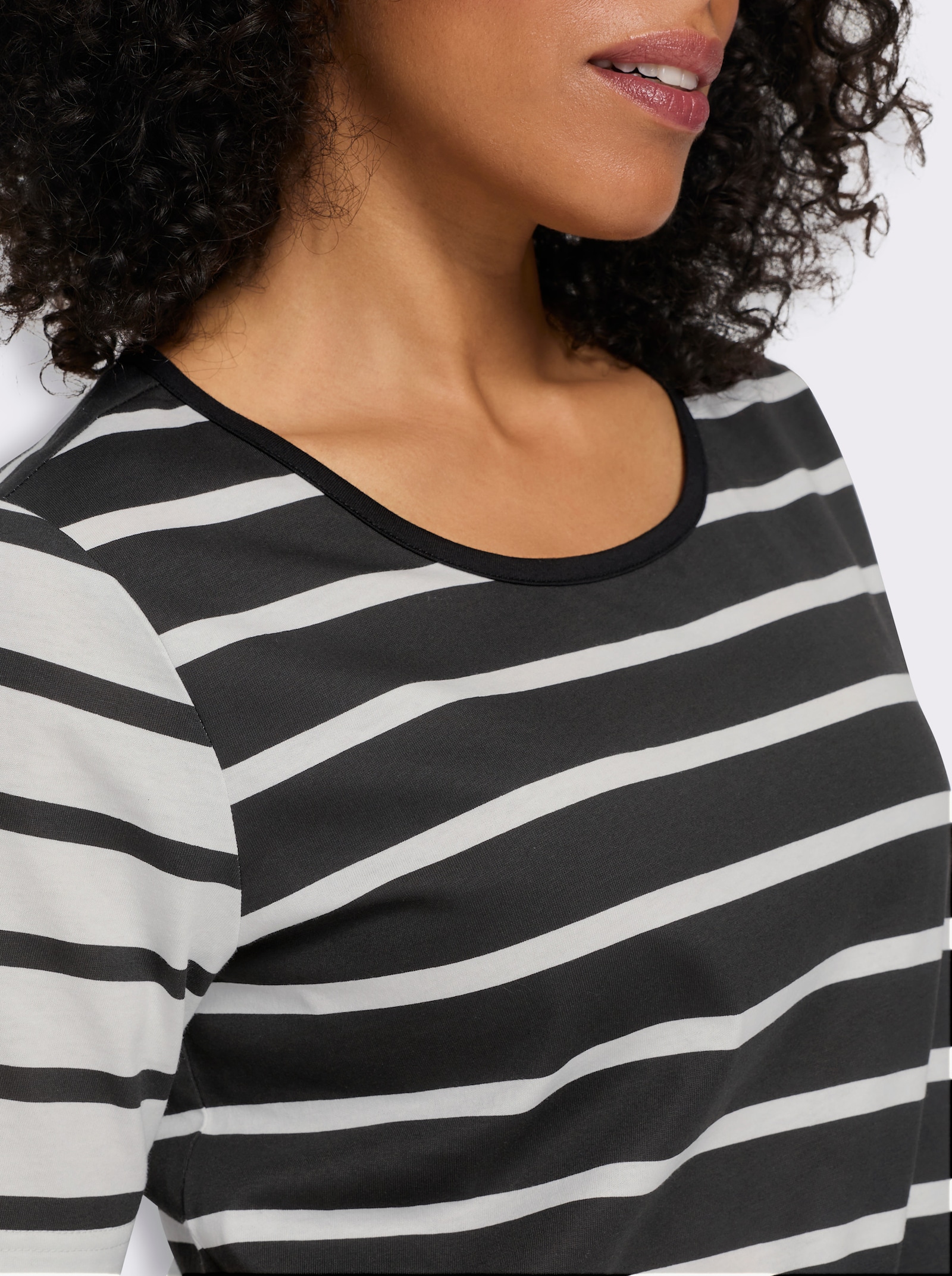 Shirt met korte mouwen en streepjespatroon - zwart/ecru gestreept