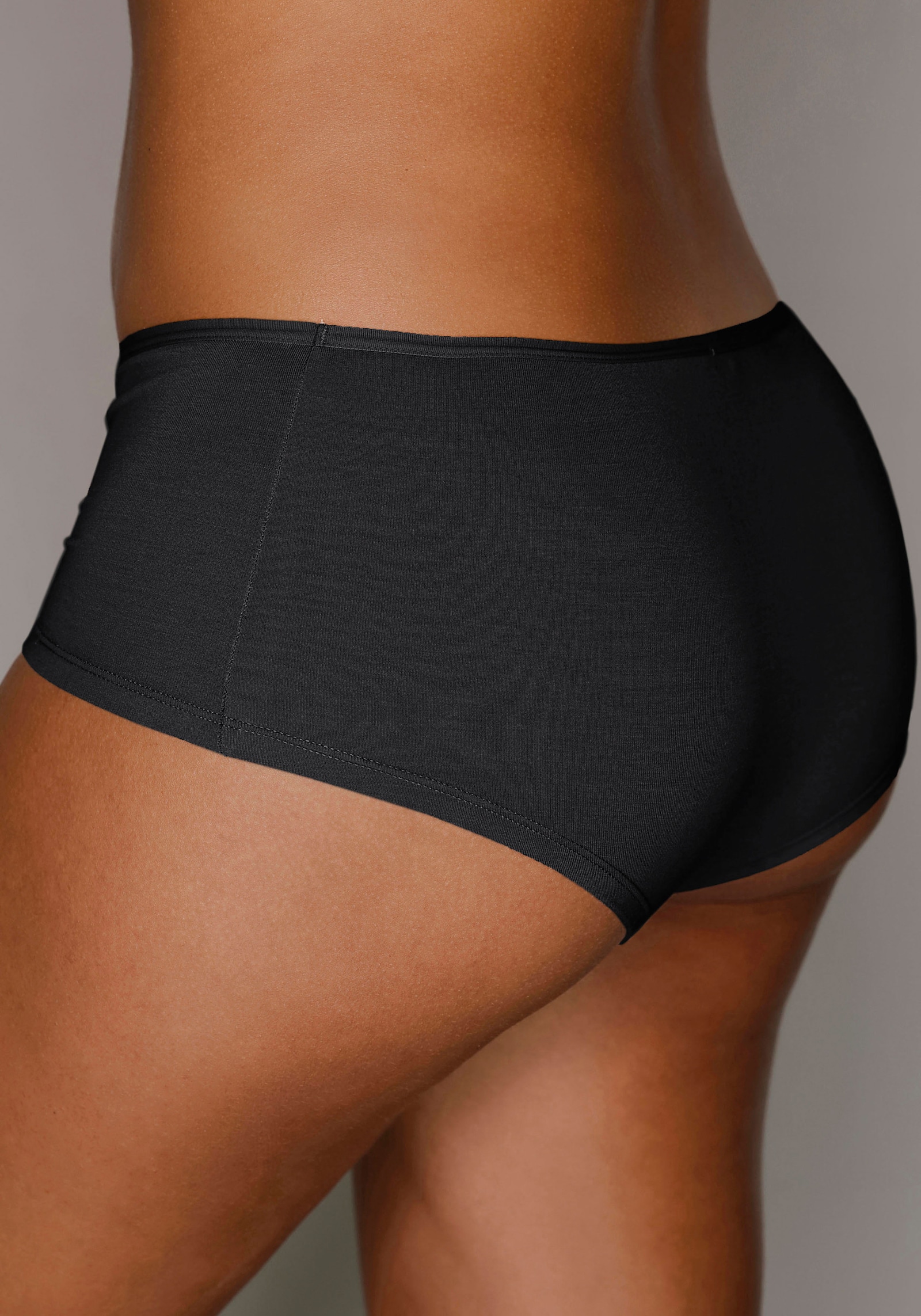 LASCANA Panty - schwarz