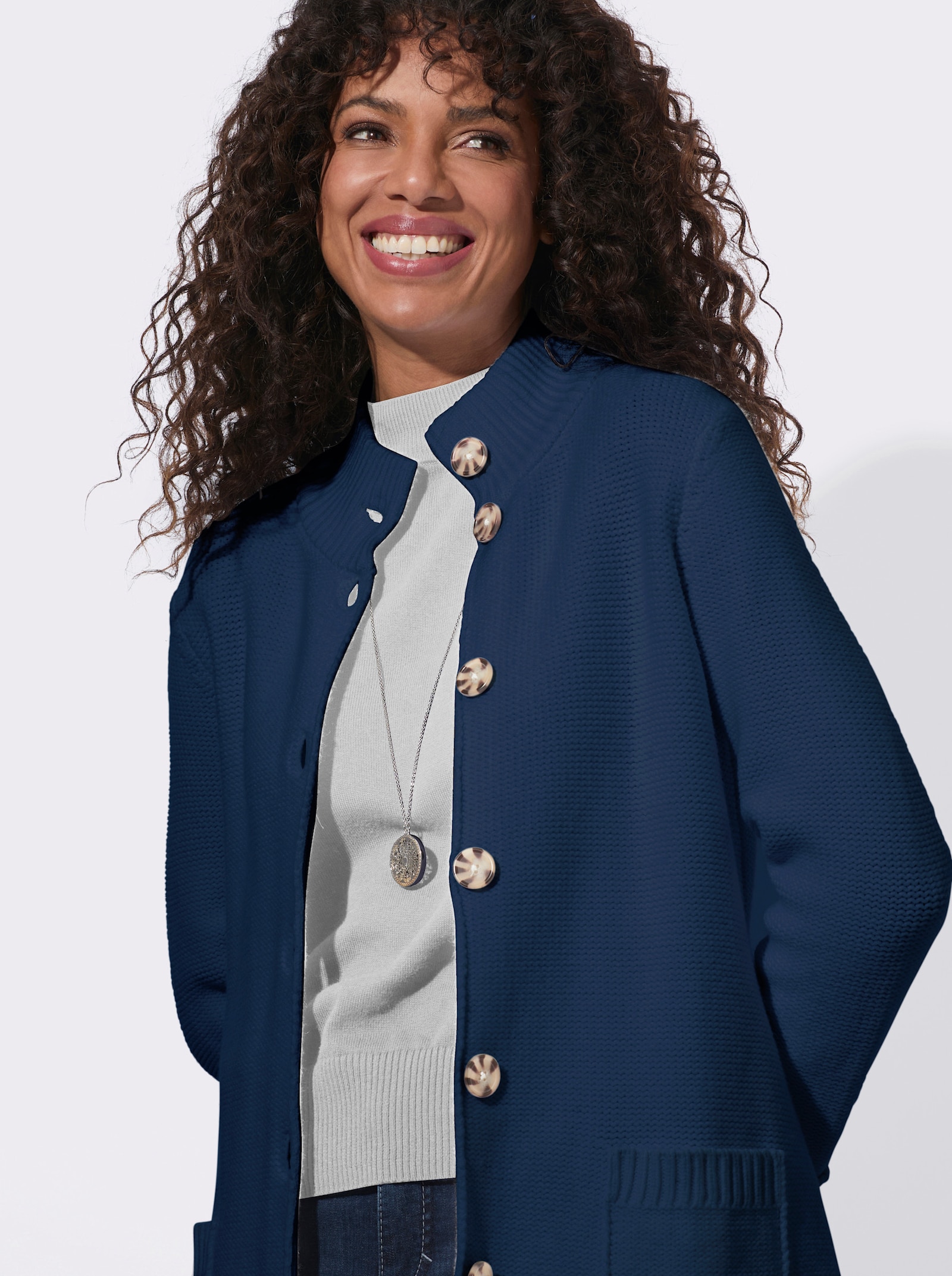 Longstrickjacke im modischen Linksstrick - dunkelblau