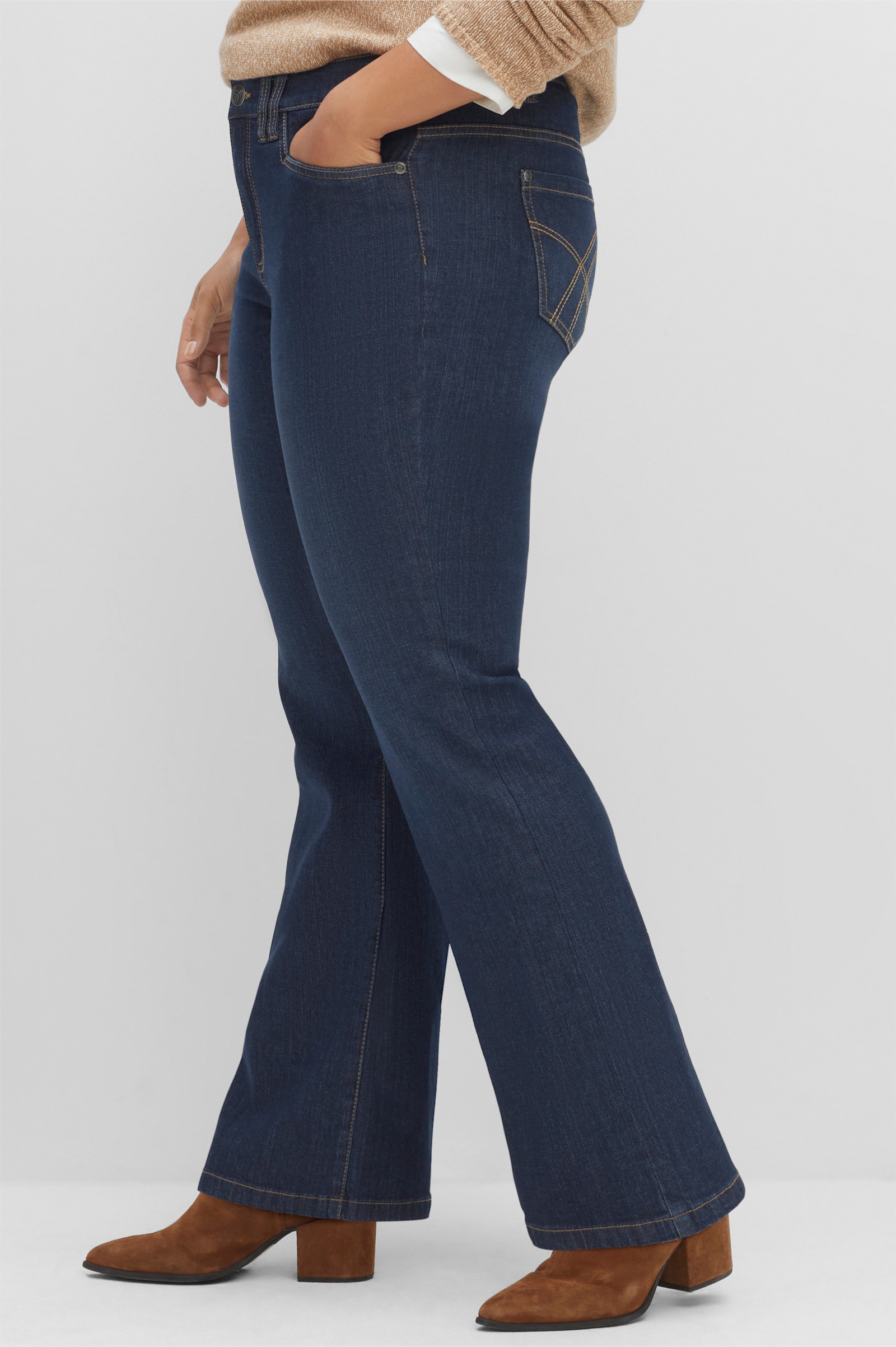 sheego Jean bootcut avec coutures contrastées - bleu denim foncé