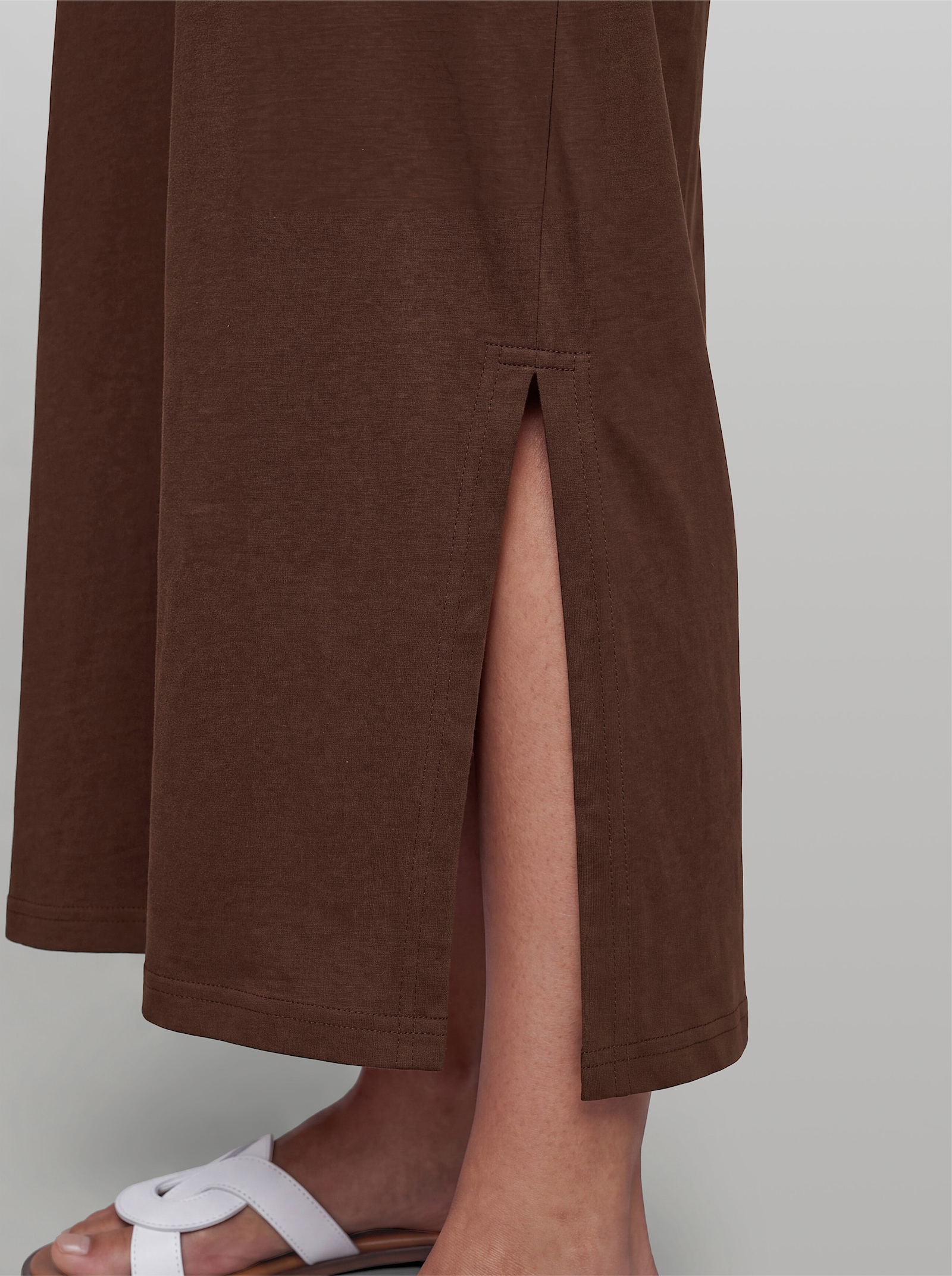 heine Jerseykleid mit Schlitz - schoko