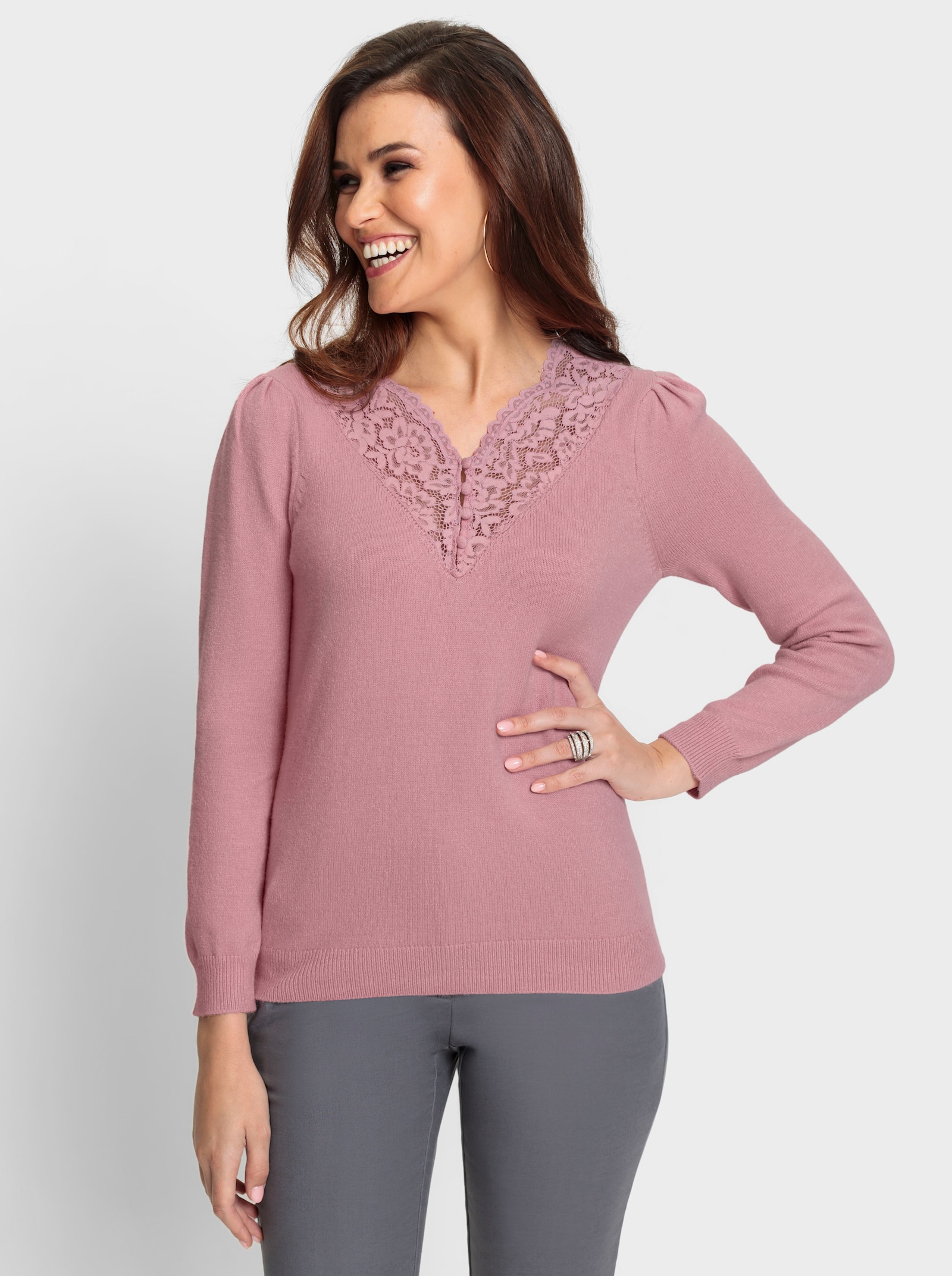 Pullover met lange mouwen en kantversiering - hortensia