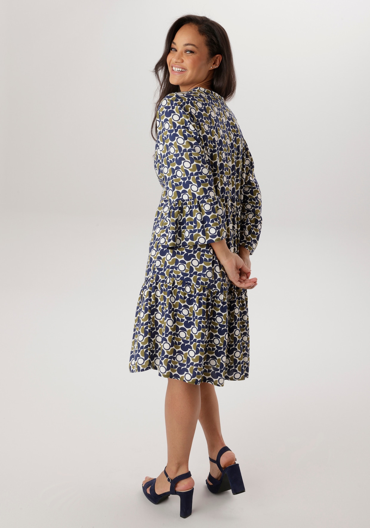 Aniston PLUS Sommerkleid - weiß-olive-blau