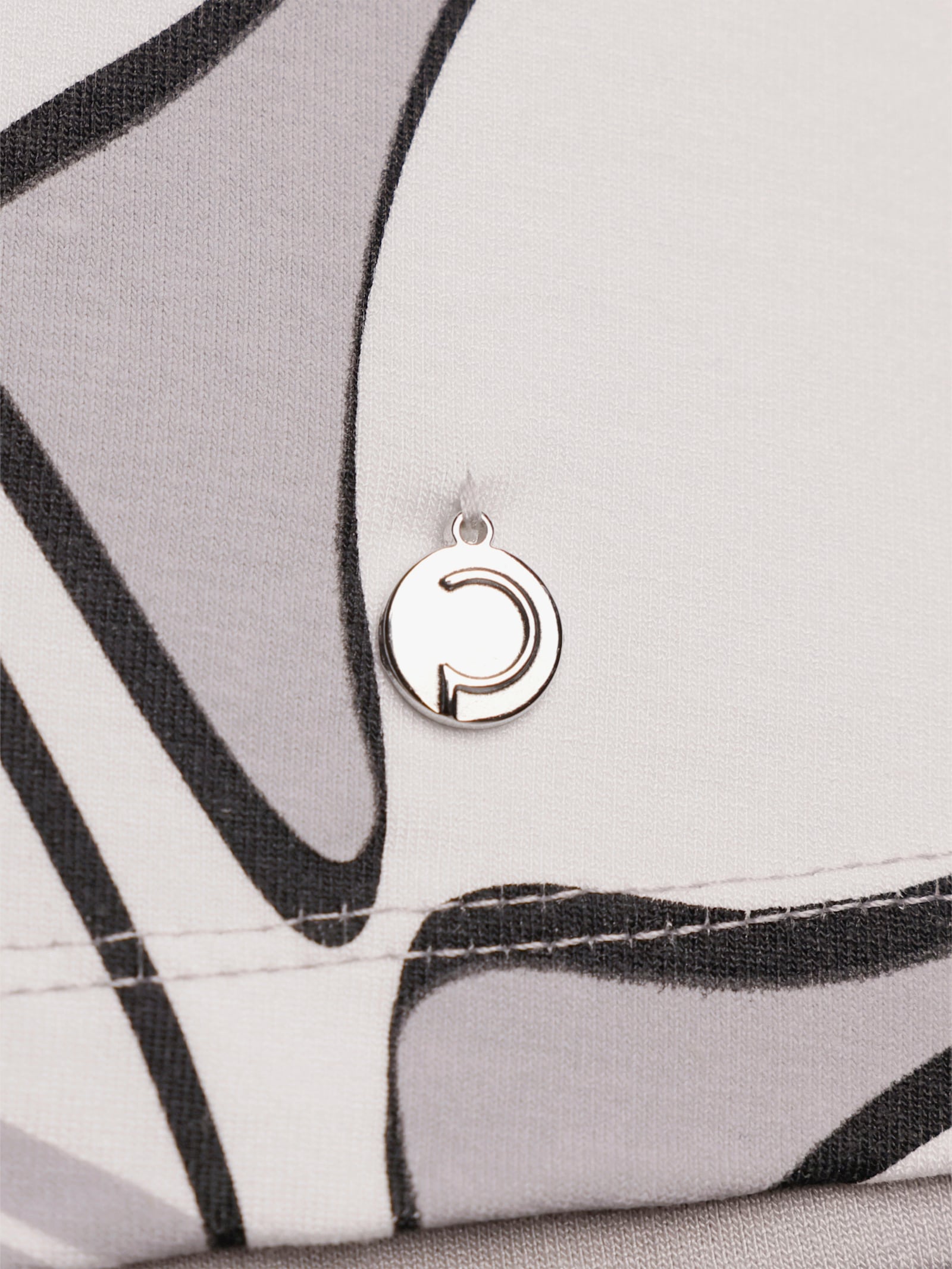 CREATION L PREMIUM Kurzarmshirt in seidig mattem Glanz, mit 95% Modal - ecru-steingrau-bedruckt