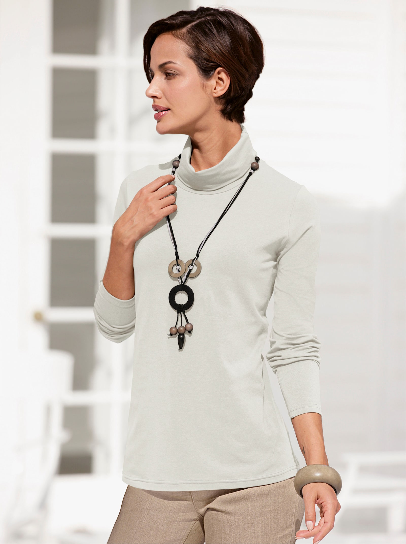 Rollkragenshirt mit langen Ärmeln - ecru