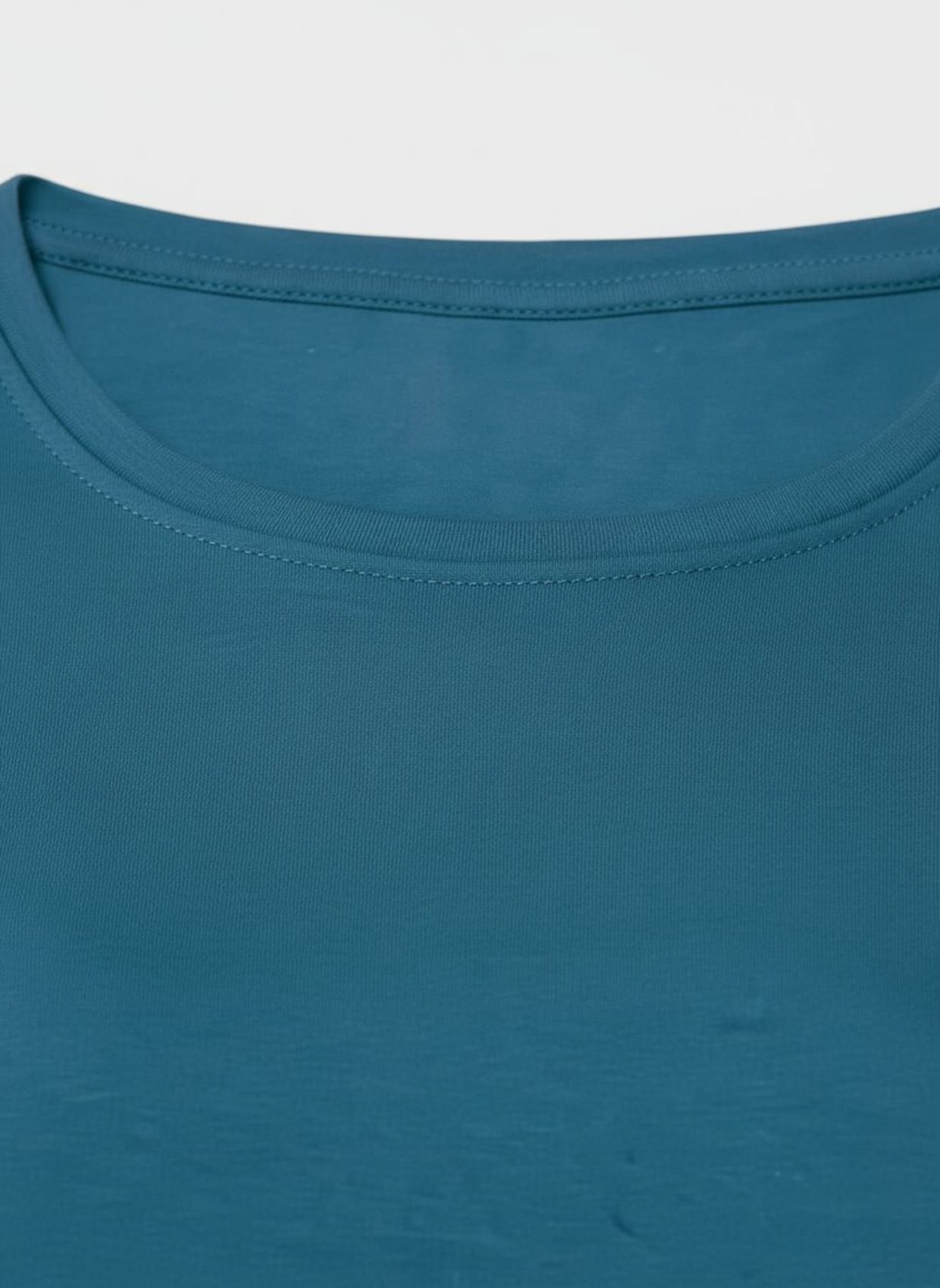 Rundhalsshirt mit zertifizierter Baumwolle - topas