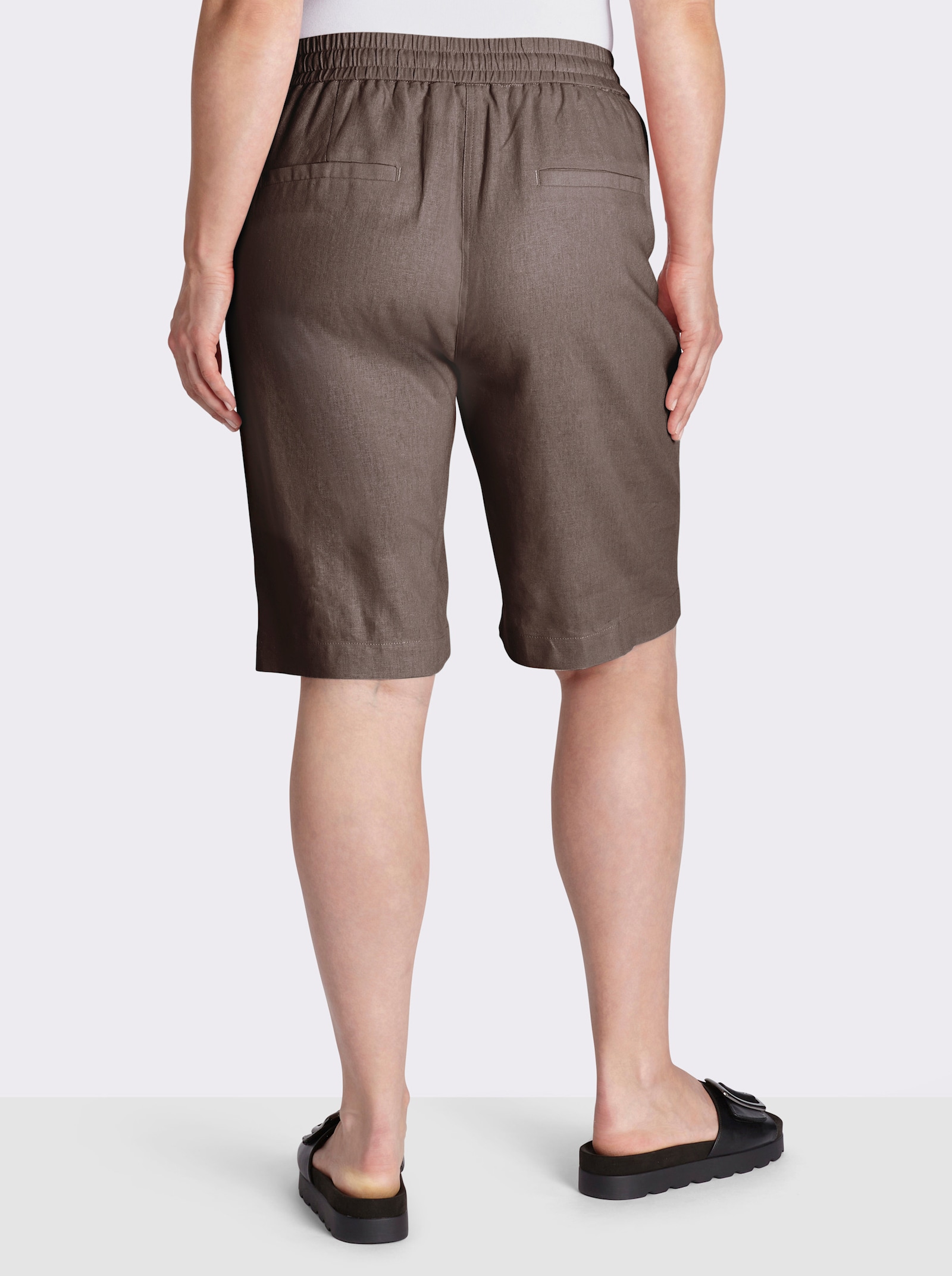 sheego Bermudas mit Pailletten entlang der Taschen - dunkeltaupe