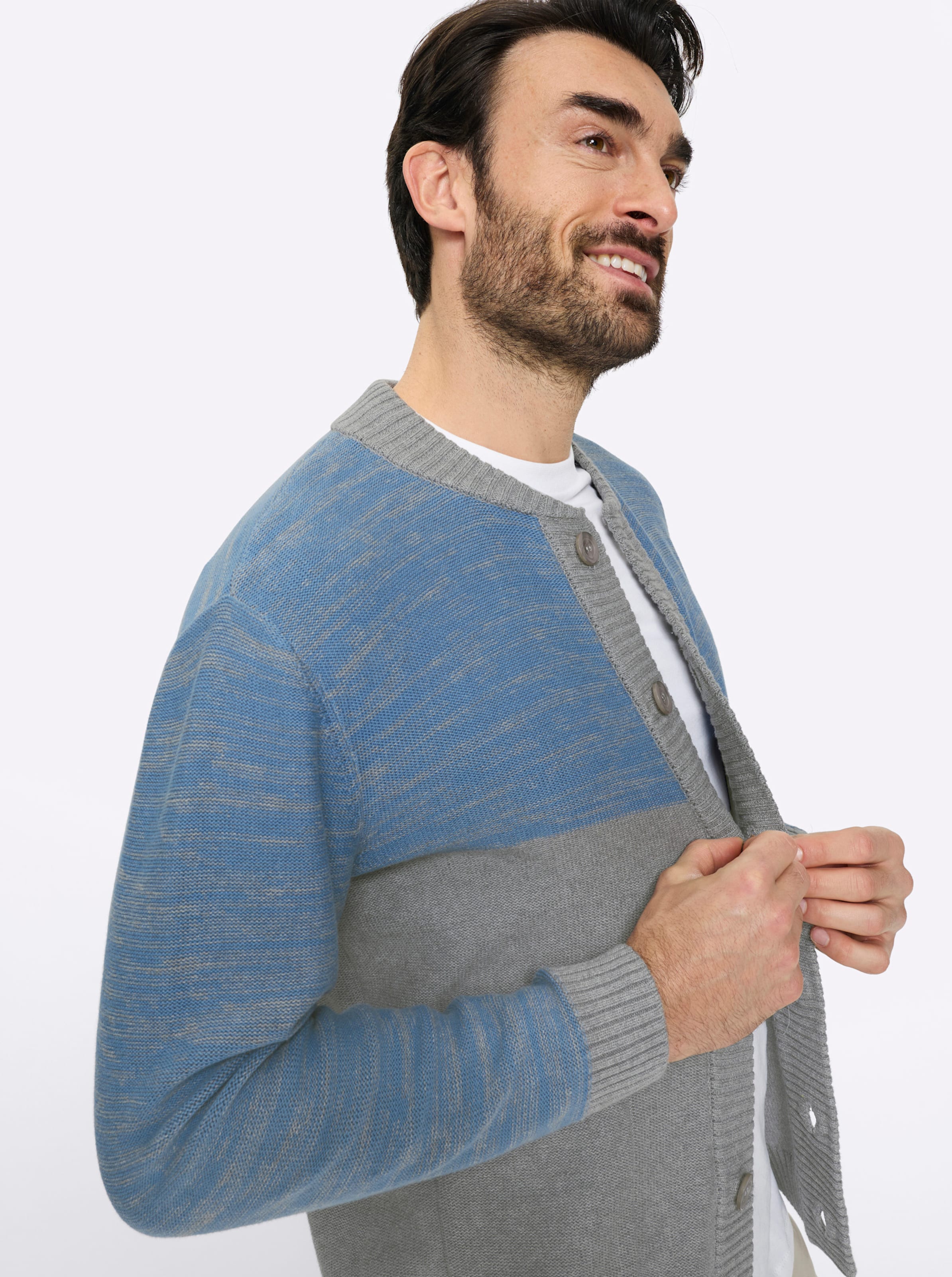 Thumbnail - Strickjacke