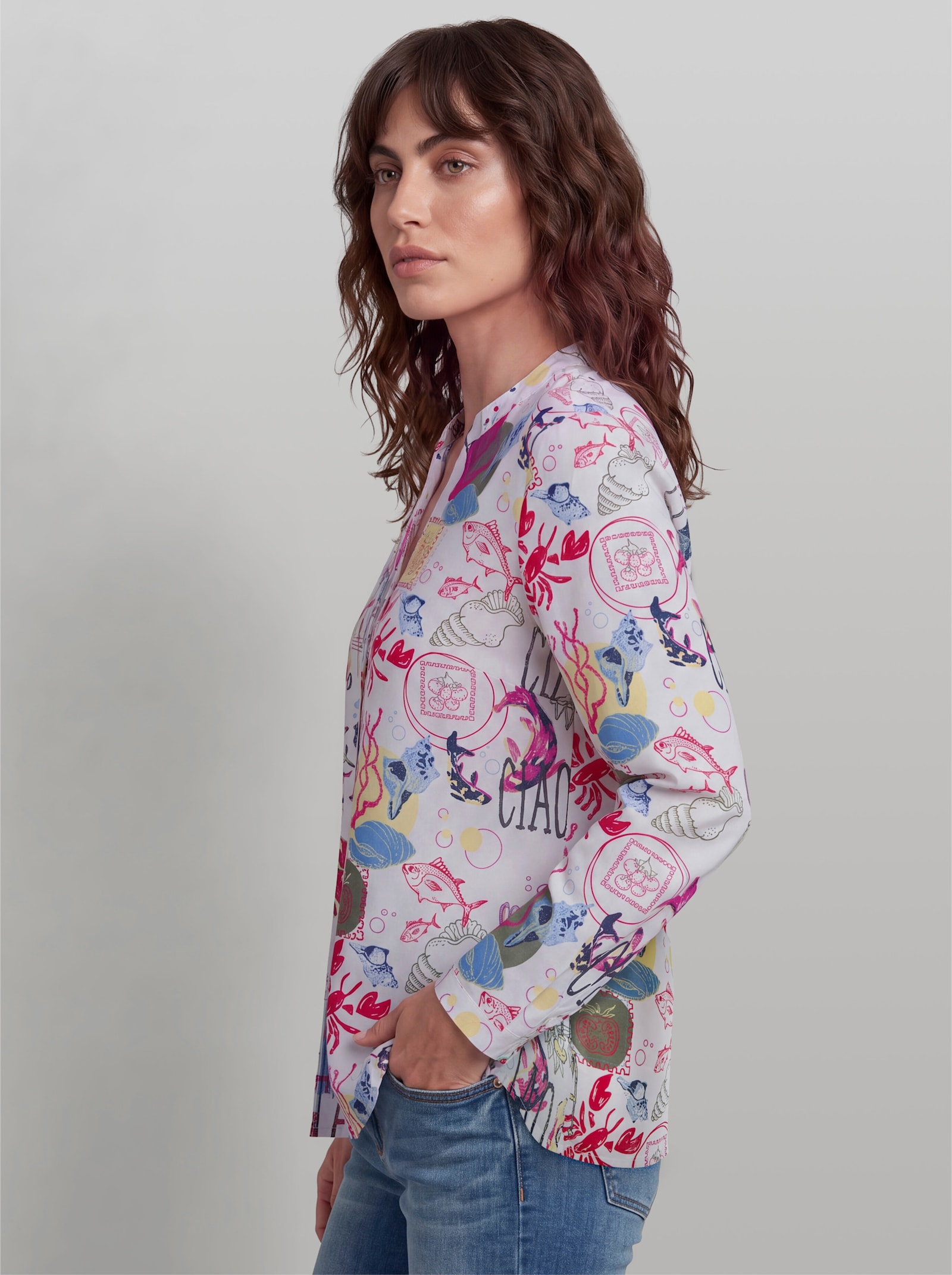 heine Druckbluse mit extravagantem Print - ecru-erdbeere-bedruckt