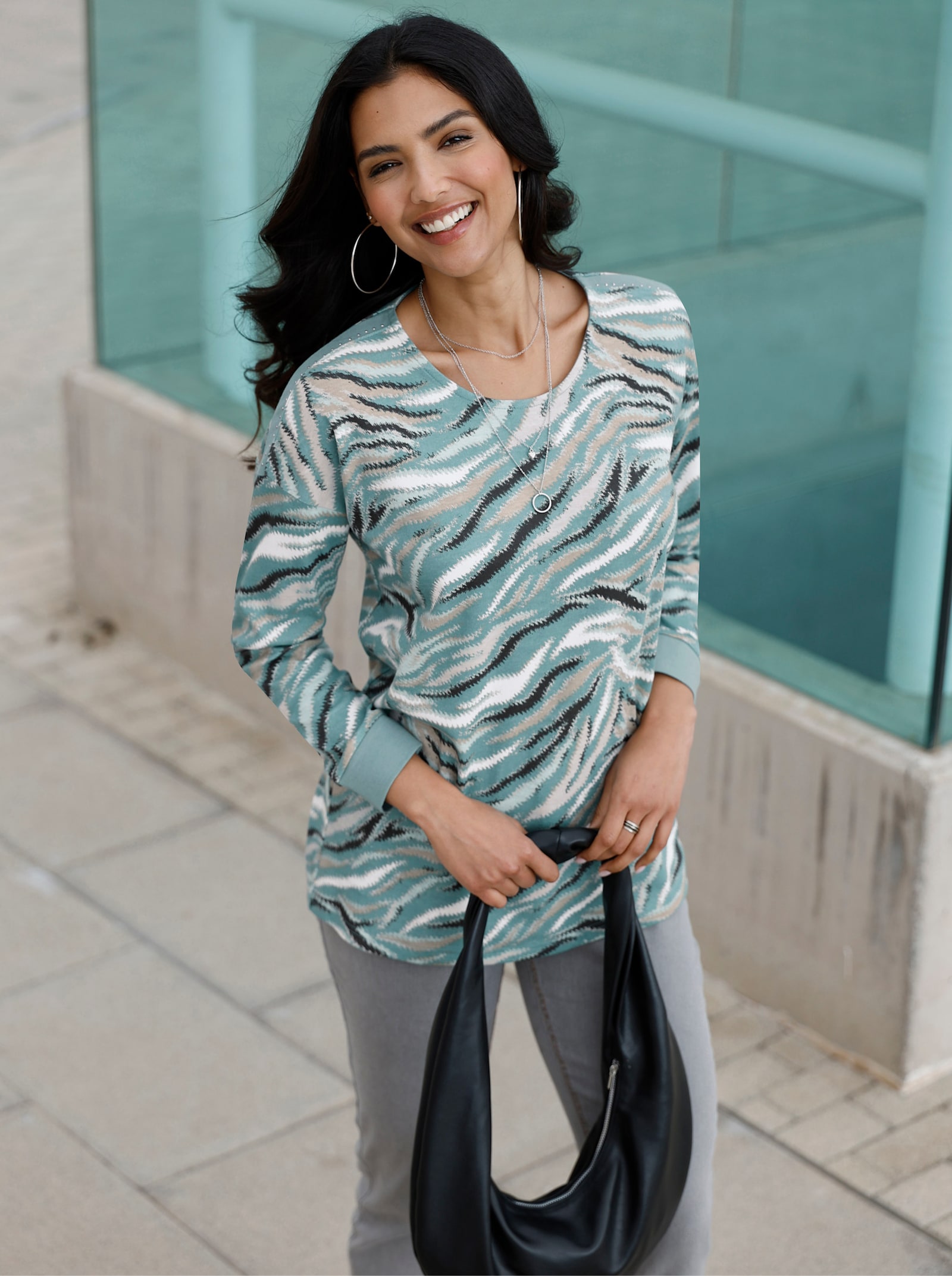 Sweatshirt mit Glitzersteinchen - jade-graphit-bedruckt