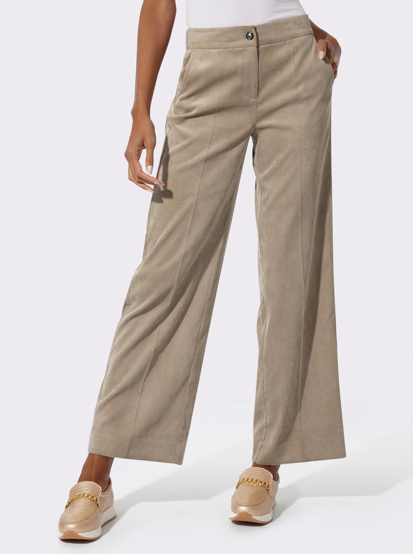 Cordhose mit Dehnbund hinten - sesam
