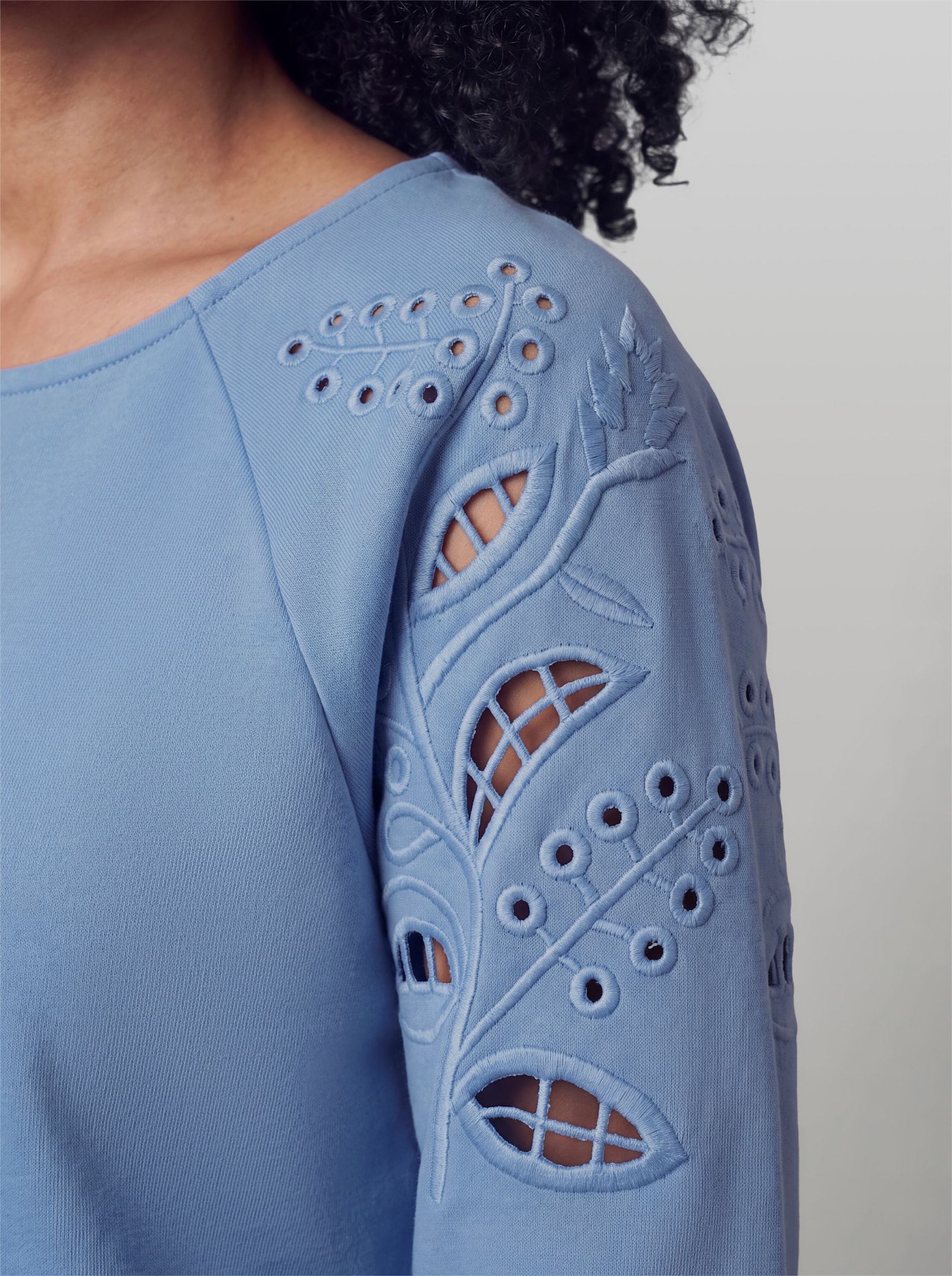 heine Sweatshirt mit 3/4-Arm - himmelblau