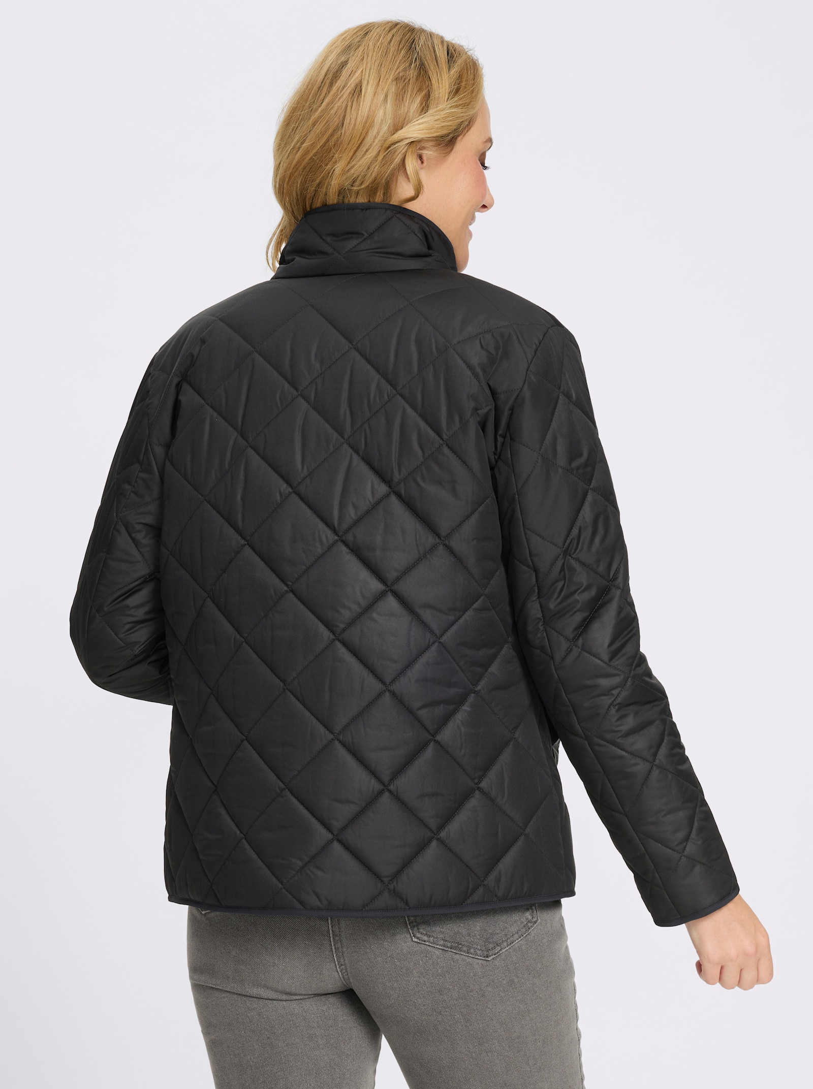 Steppjacke mit Stehkragen - schwarz