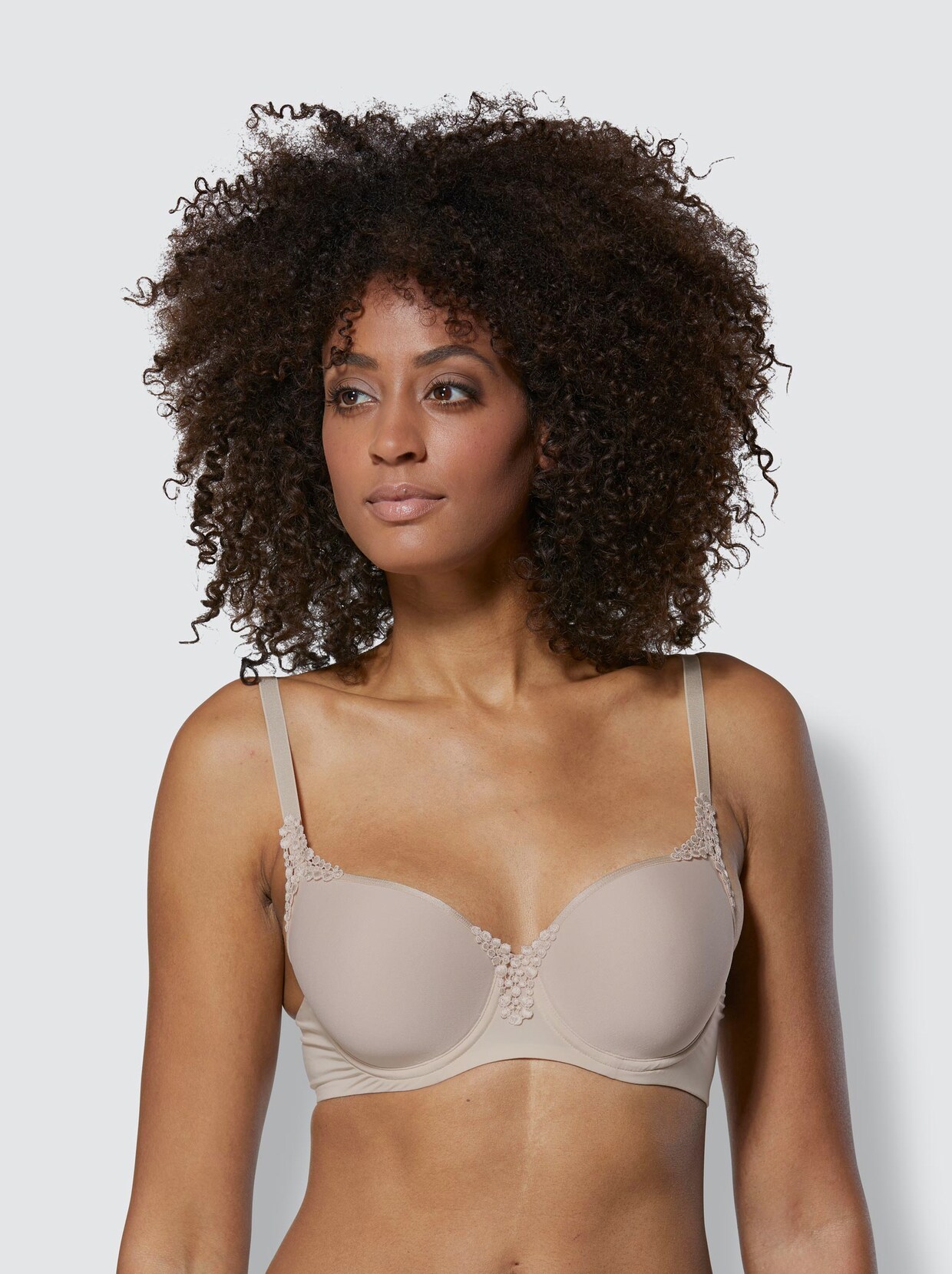 Viania T-shirtbeha met beugel - ivoorkleur