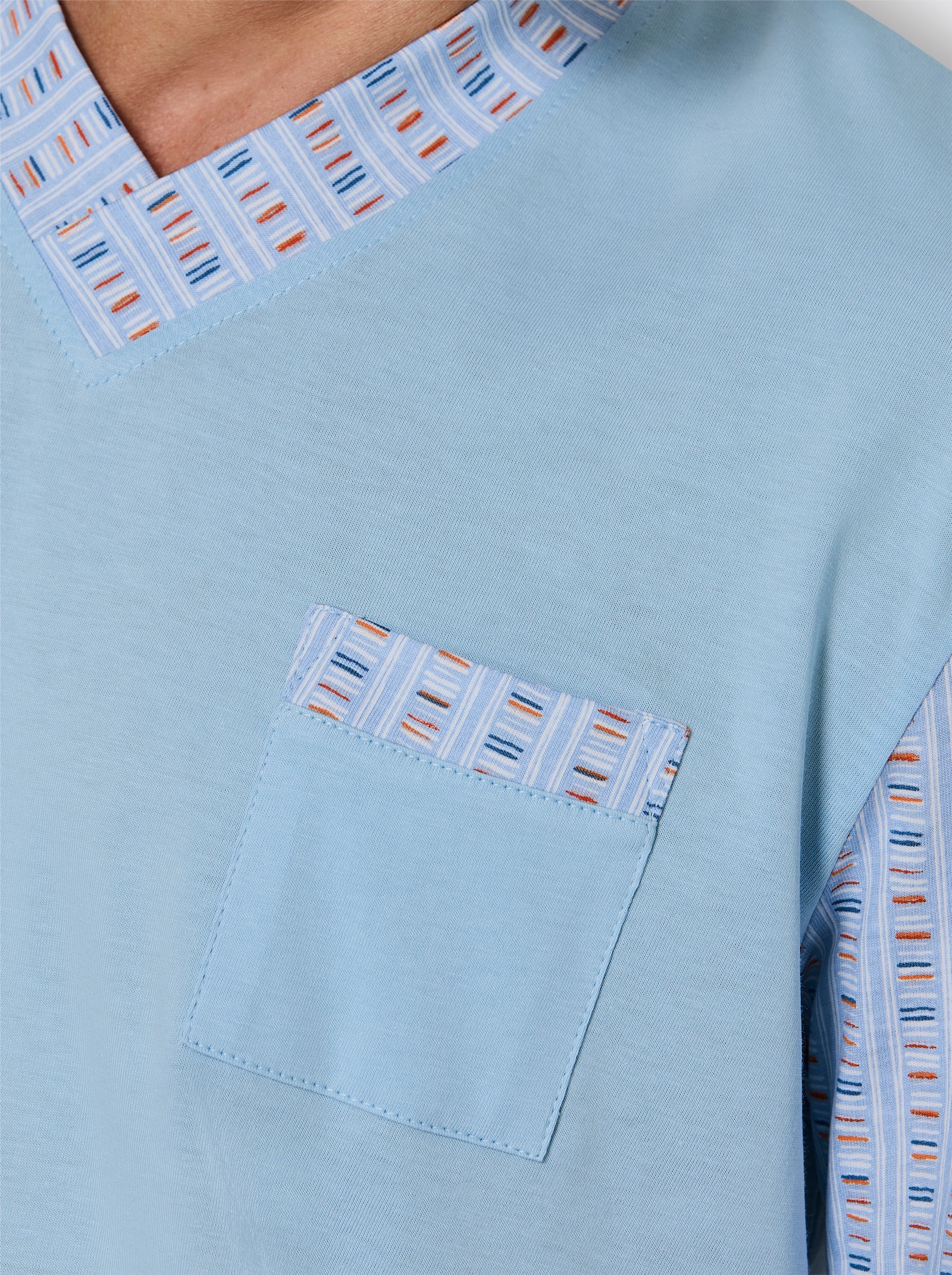 KINGsCLUB Shortys - champagner + eisblau