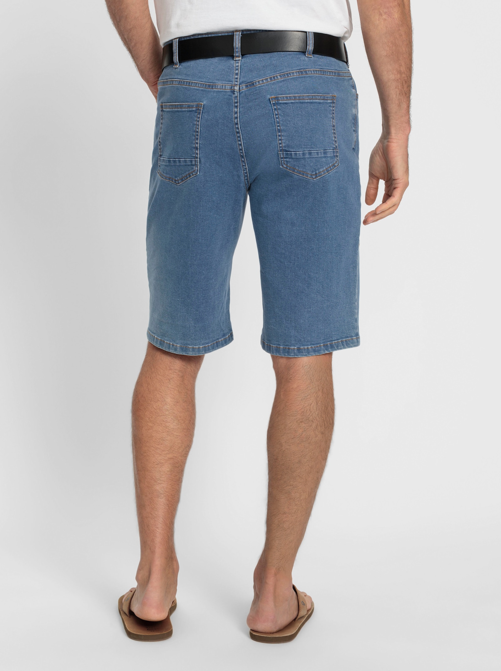 Catamaran Bermudas - blue-bleached
