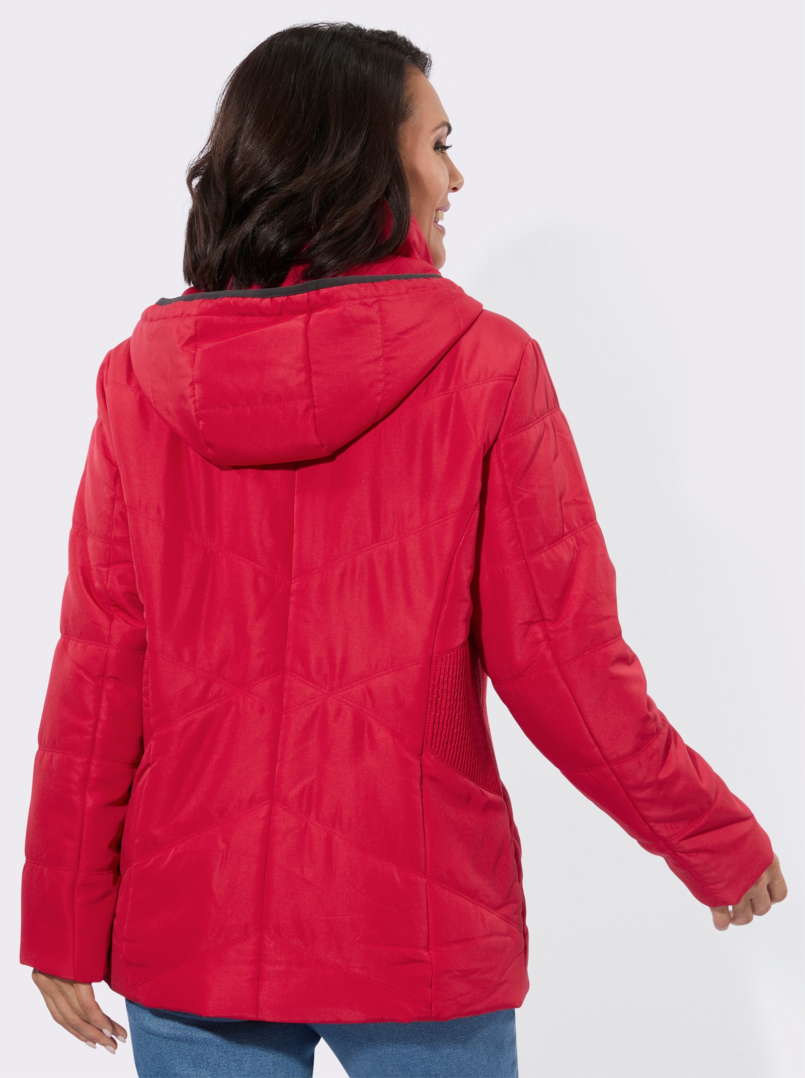 Steppjacke mit gesmokten Seitenpartien - rot