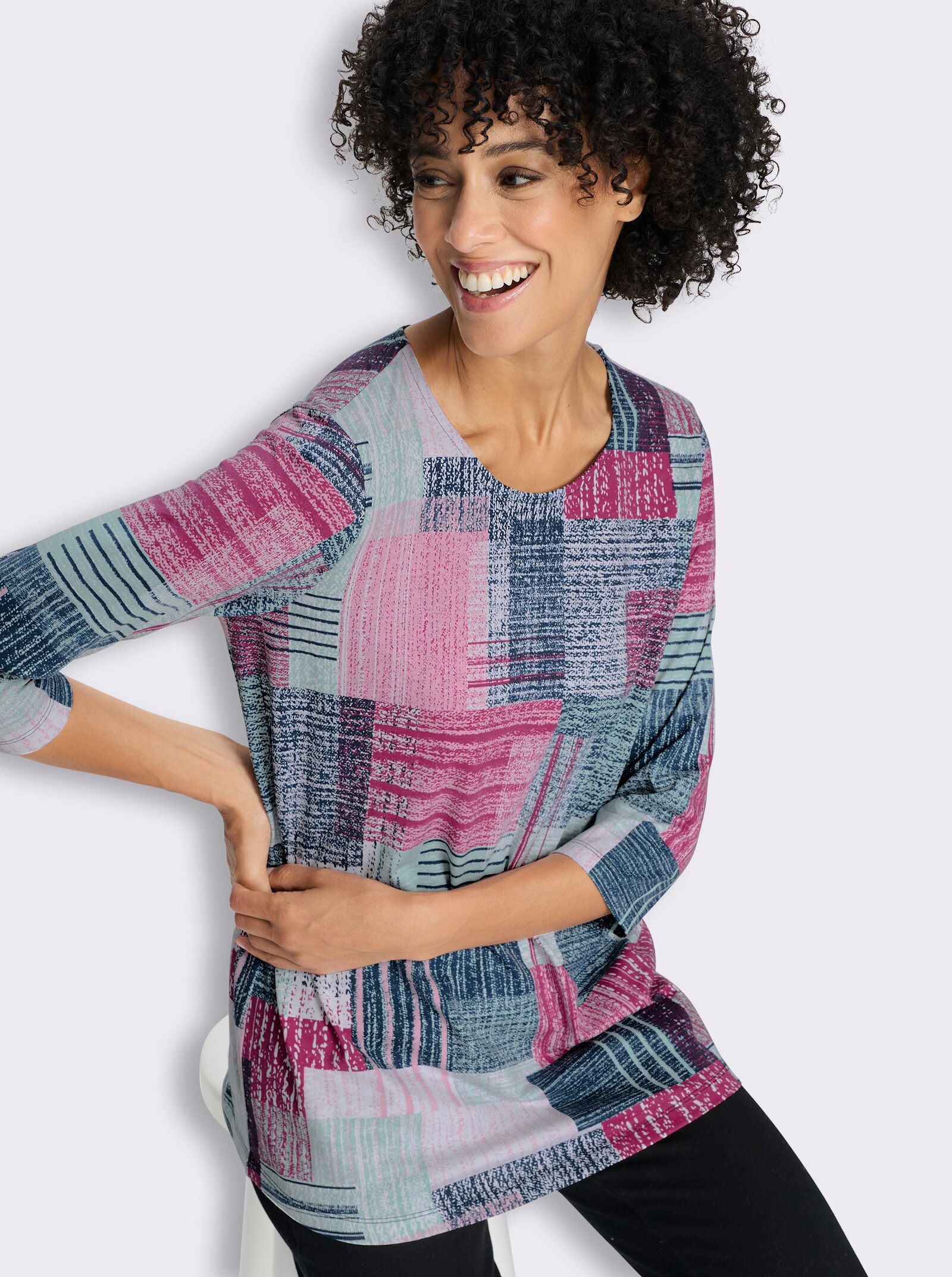 Longshirt in leicht ausgestellter Form - kalkmint-dunkelblau-bedruckt